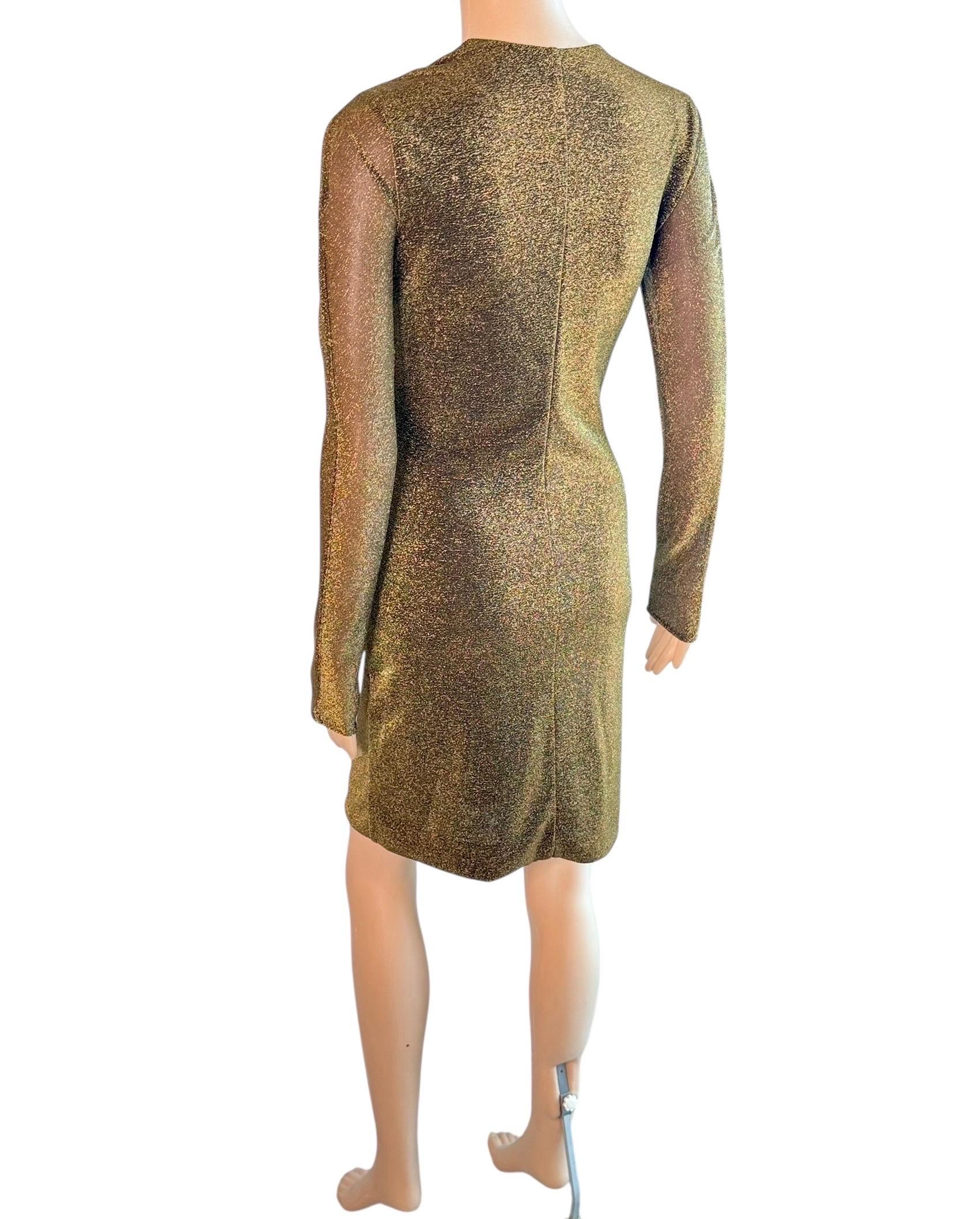 Tom Ford for Gucci, mini-robe de défilé A/H 2000 à encolure allongée en maille métallique en vente 10