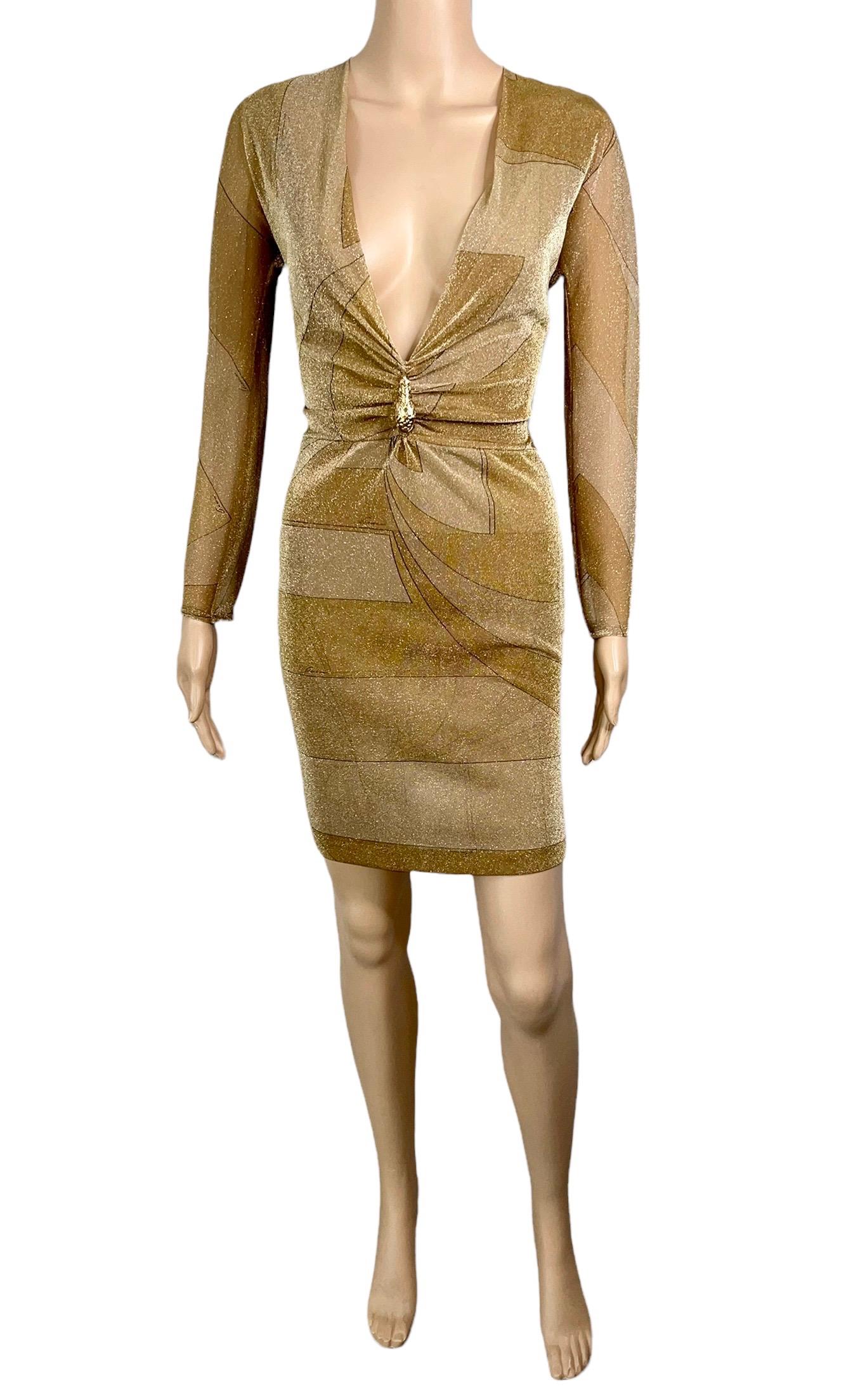 Tom Ford for Gucci F/W 2000 Runway Plunged Neckline Metallic Knit Mini Dress IT 38

Look 28 from the Fall 2000 Collection. 

Excellent Condition.