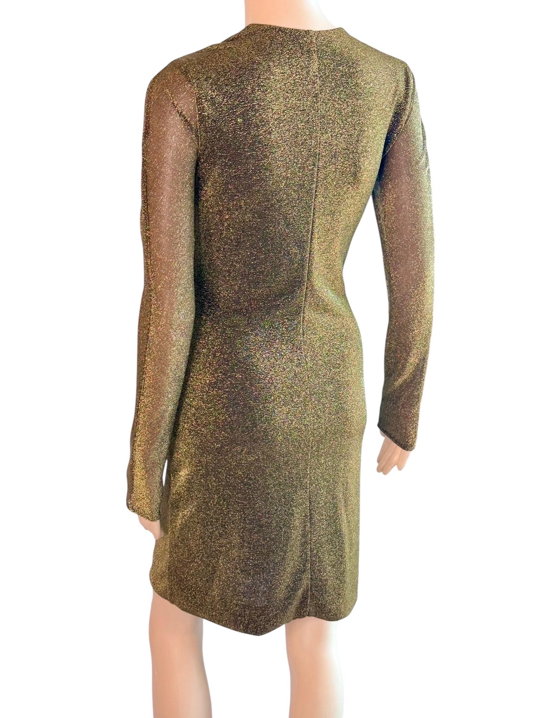 Tom Ford for Gucci, mini-robe de défilé A/H 2000 à encolure allongée en maille métallique en vente 1