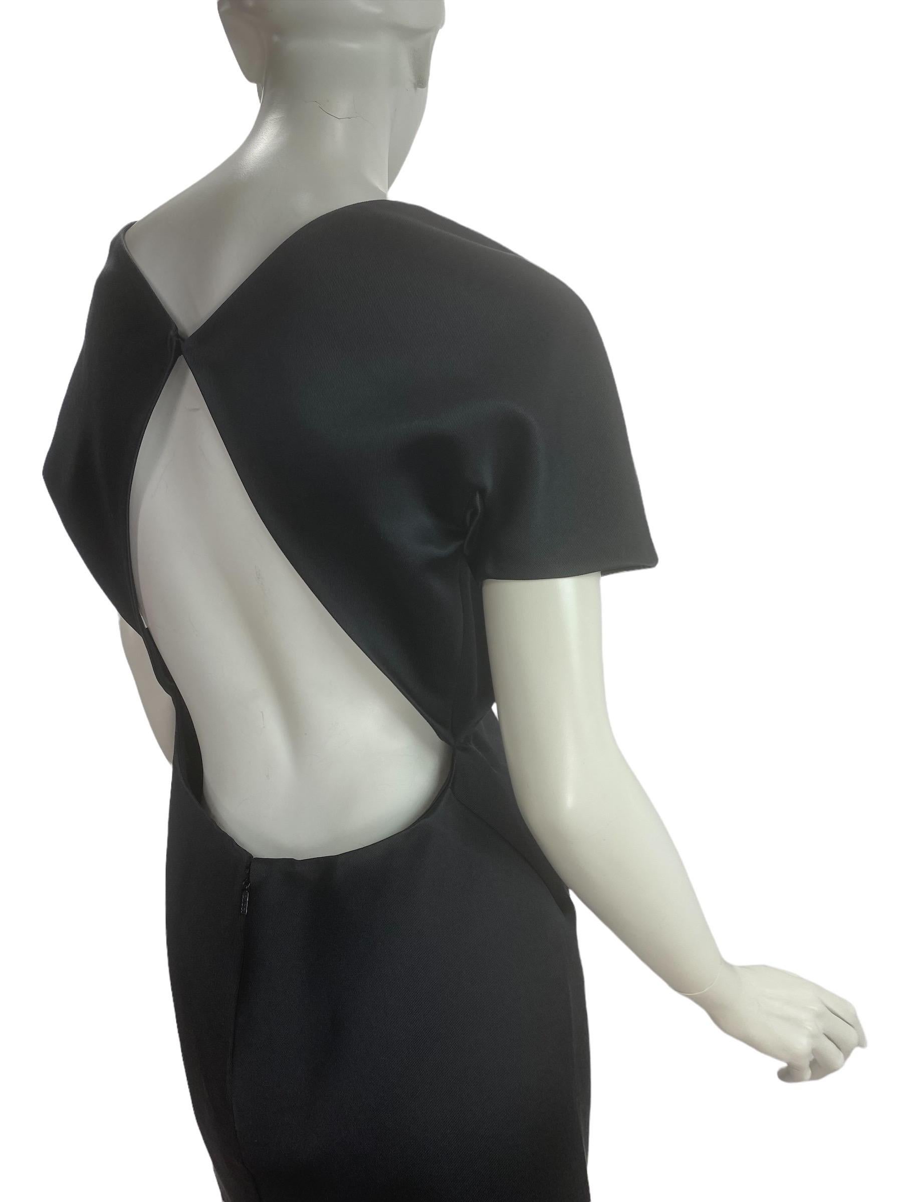 Women's 2001 Ad Campaign Tom Ford for Gucci Black Backless Dress Size Italian 44 For Sale