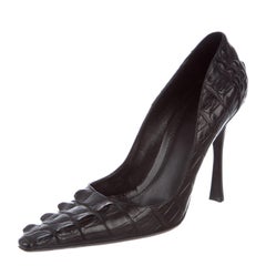Tom Ford for Gucci F/W 2002 Black Crocodile Shoes Pumps 9 B
