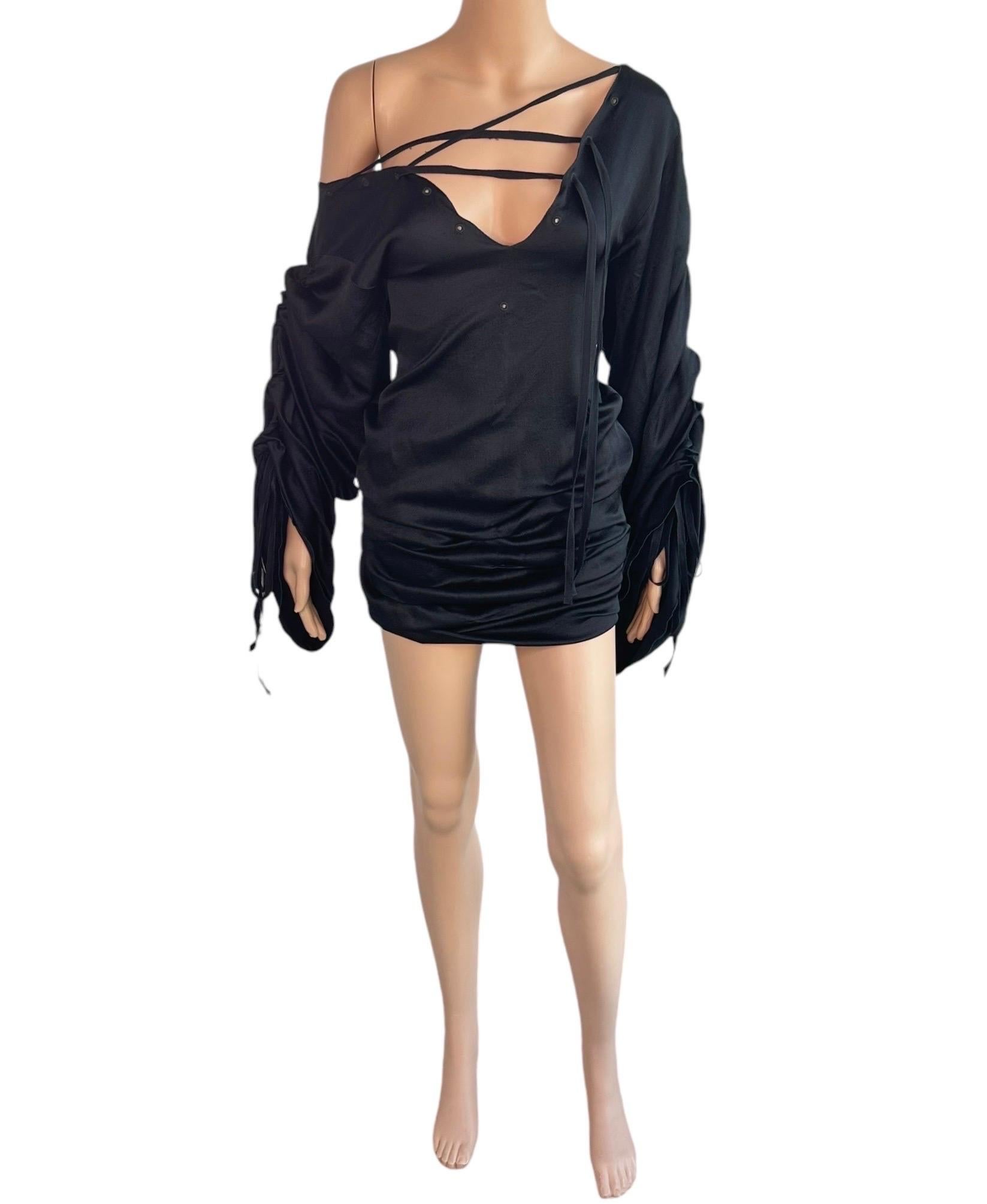 Tom Ford for Gucci F/W 2002 Runway Lace Up Ruched Black Silk Mini Dress For Sale 11