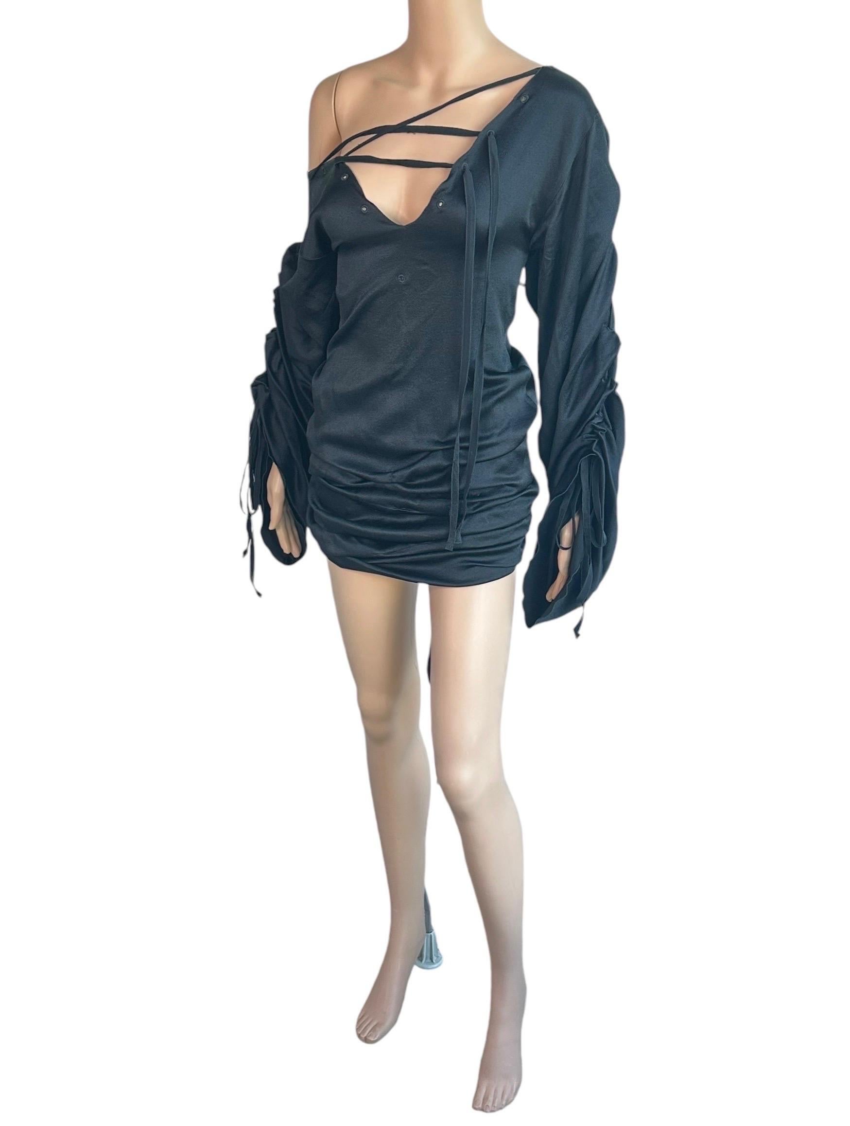 Tom Ford for Gucci F/W 2002 Runway Lace Up Ruched Black Silk Mini Dress For Sale 13