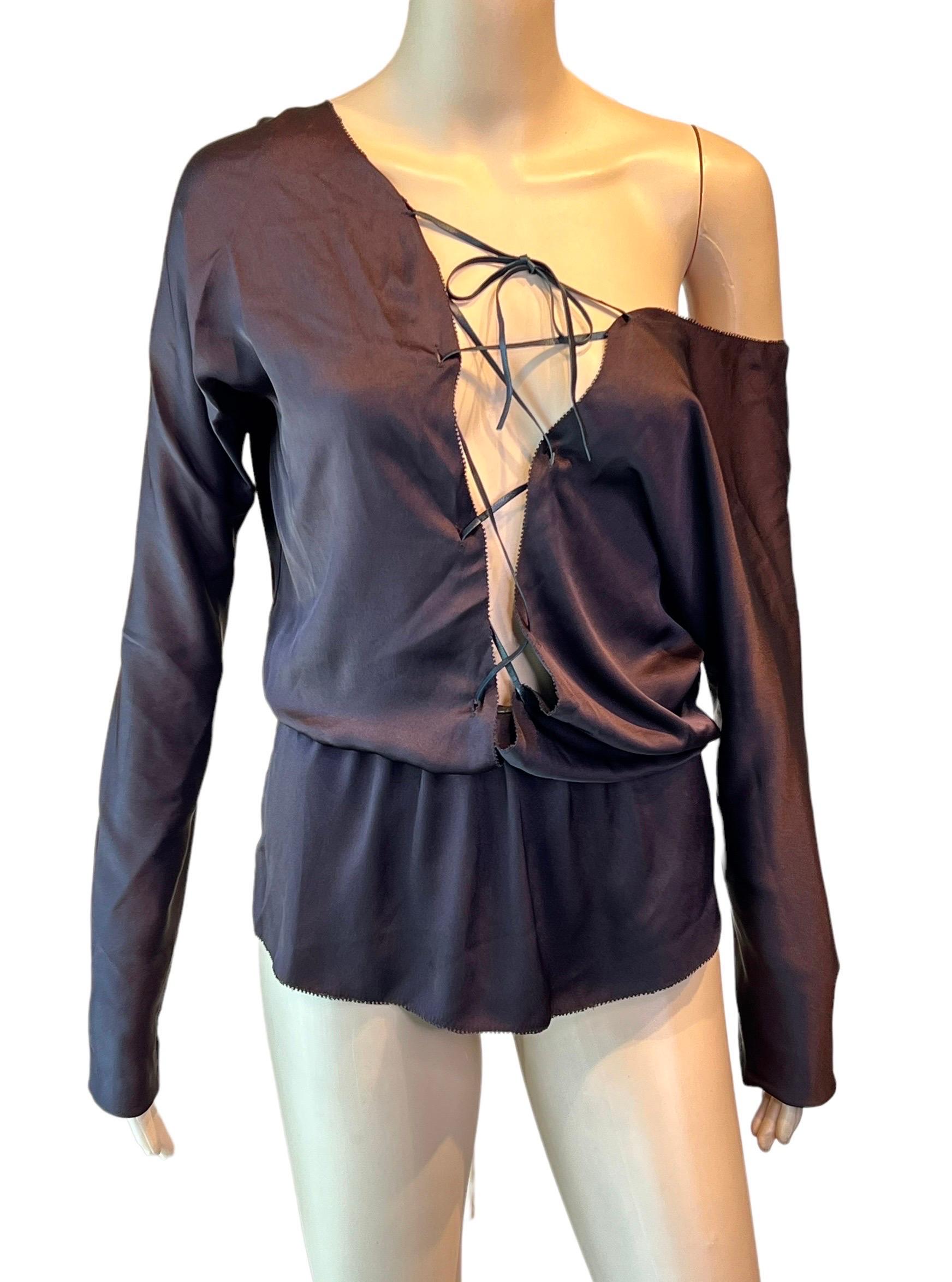 Tom Ford for Gucci F/W 2002 Runway Plunging Silk Lace-Up Brown Blouse Top In Good Condition For Sale In Naples, FL