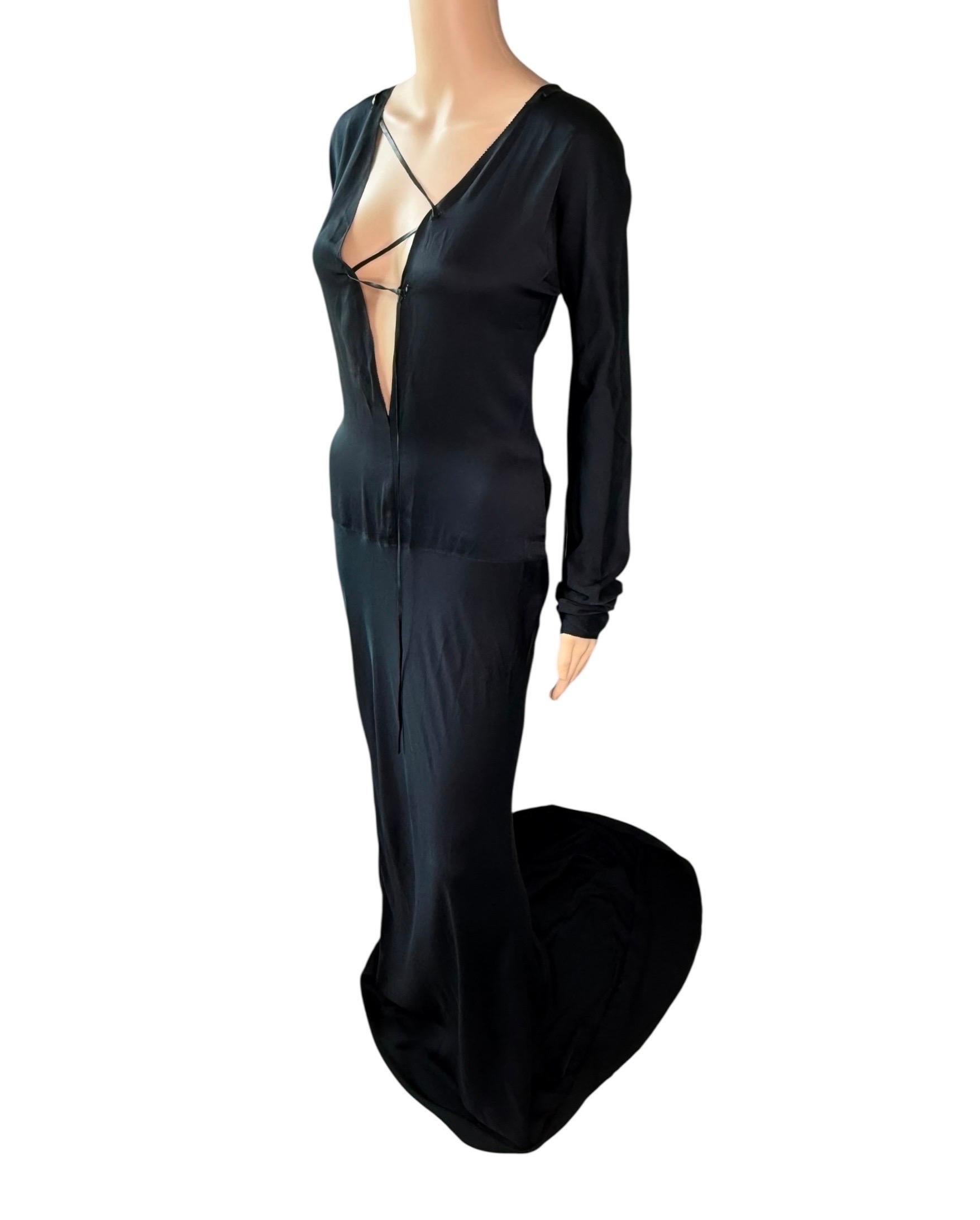 Tom Ford for Gucci F/W 2002 Runway Unworn Lace Up Train Black Silk Evening Dress For Sale 6