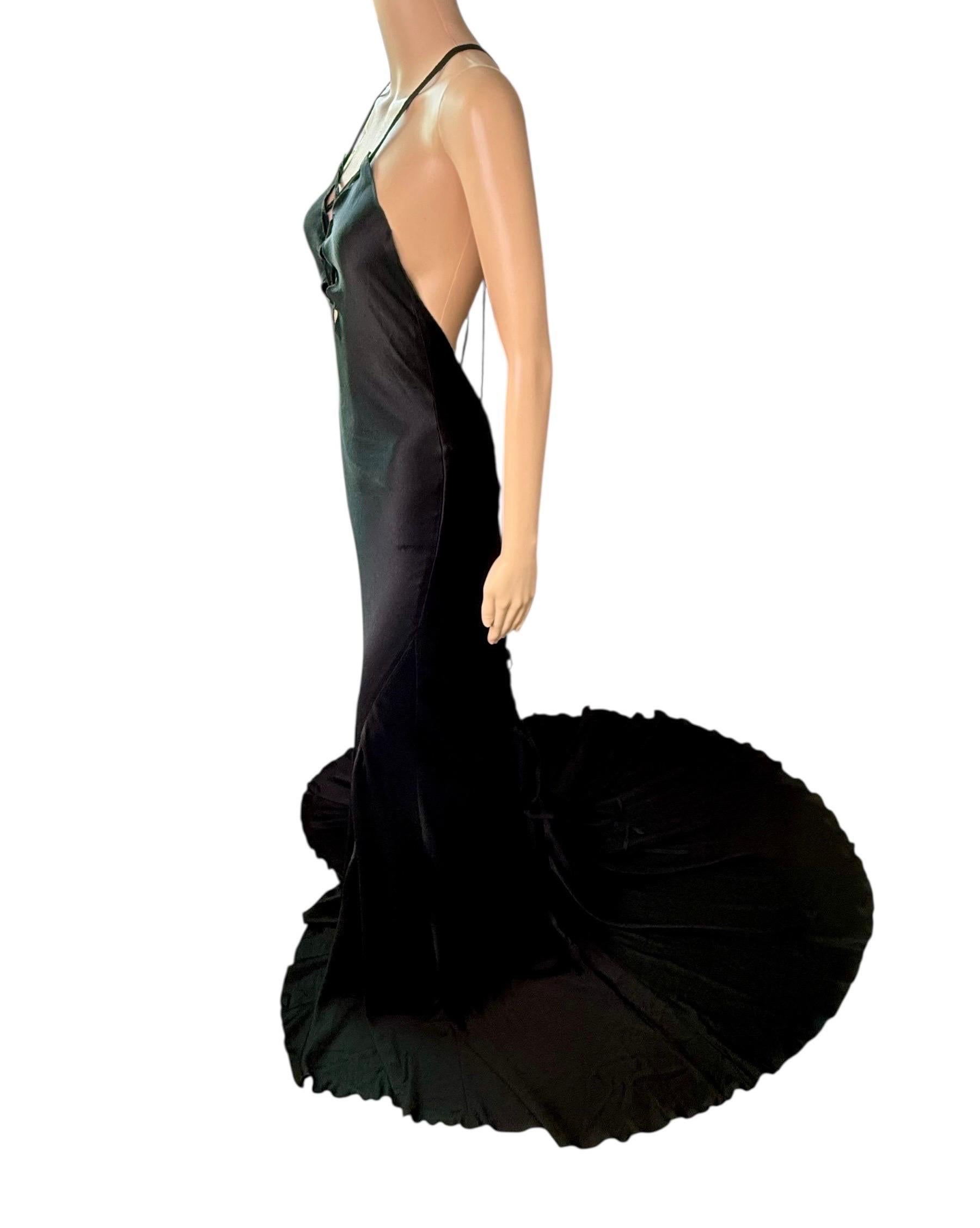 Tom Ford for Gucci F/W 2002 Runway Unworn Lace Up Train Black Silk Evening Dress (Robe de soirée en soie noire avec traîne) en vente 8
