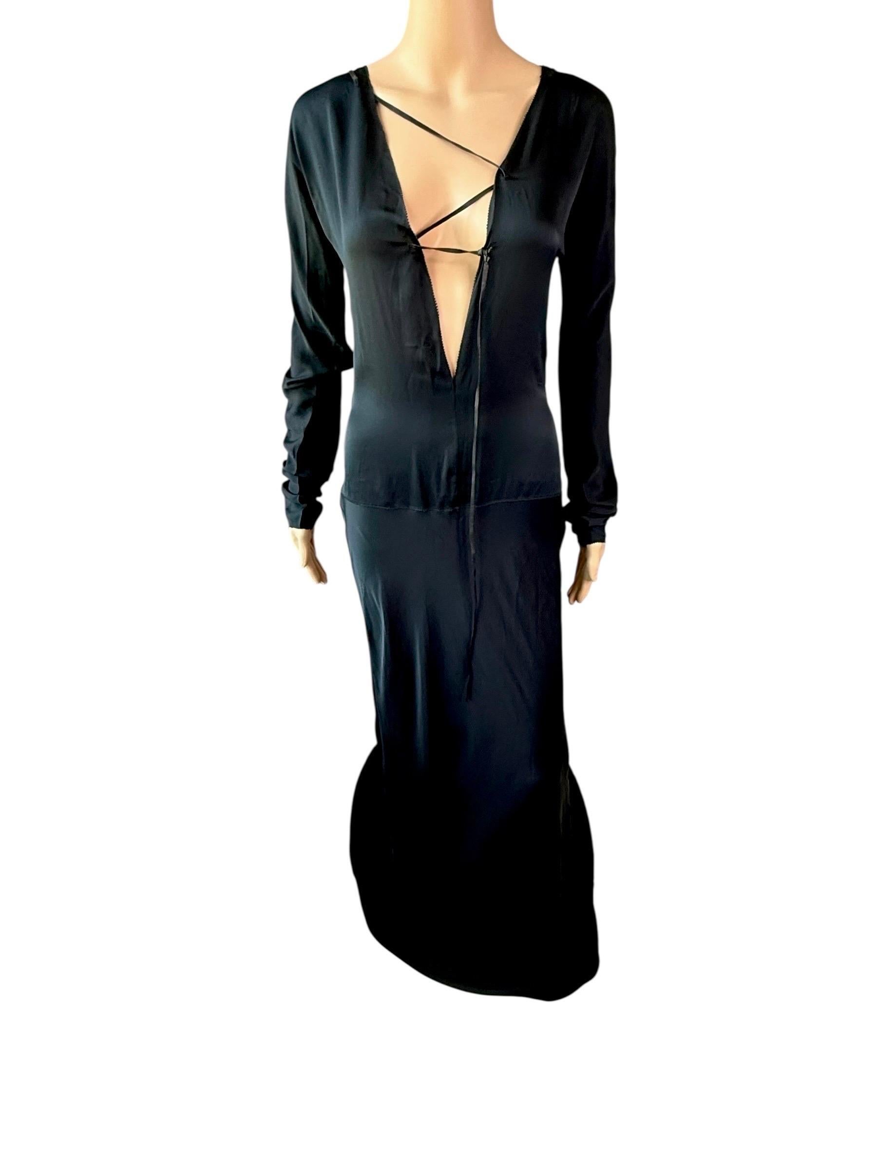 Women's Tom Ford for Gucci F/W 2002 Runway Unworn Lace Up Train Black Silk Evening Dress For Sale