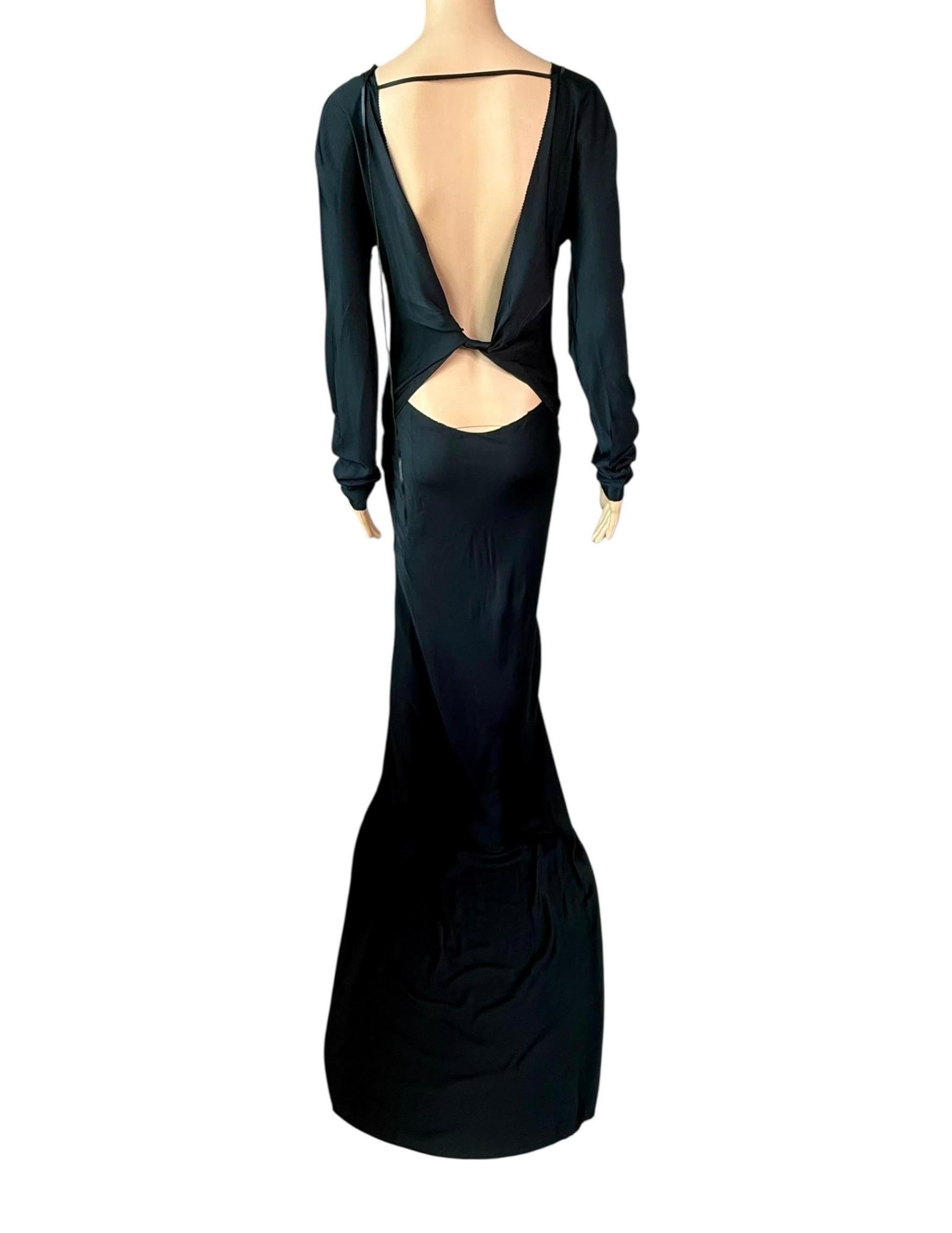 Tom Ford for Gucci F/W 2002 Runway Unworn Lace Up Train Black Silk Evening Dress For Sale 1