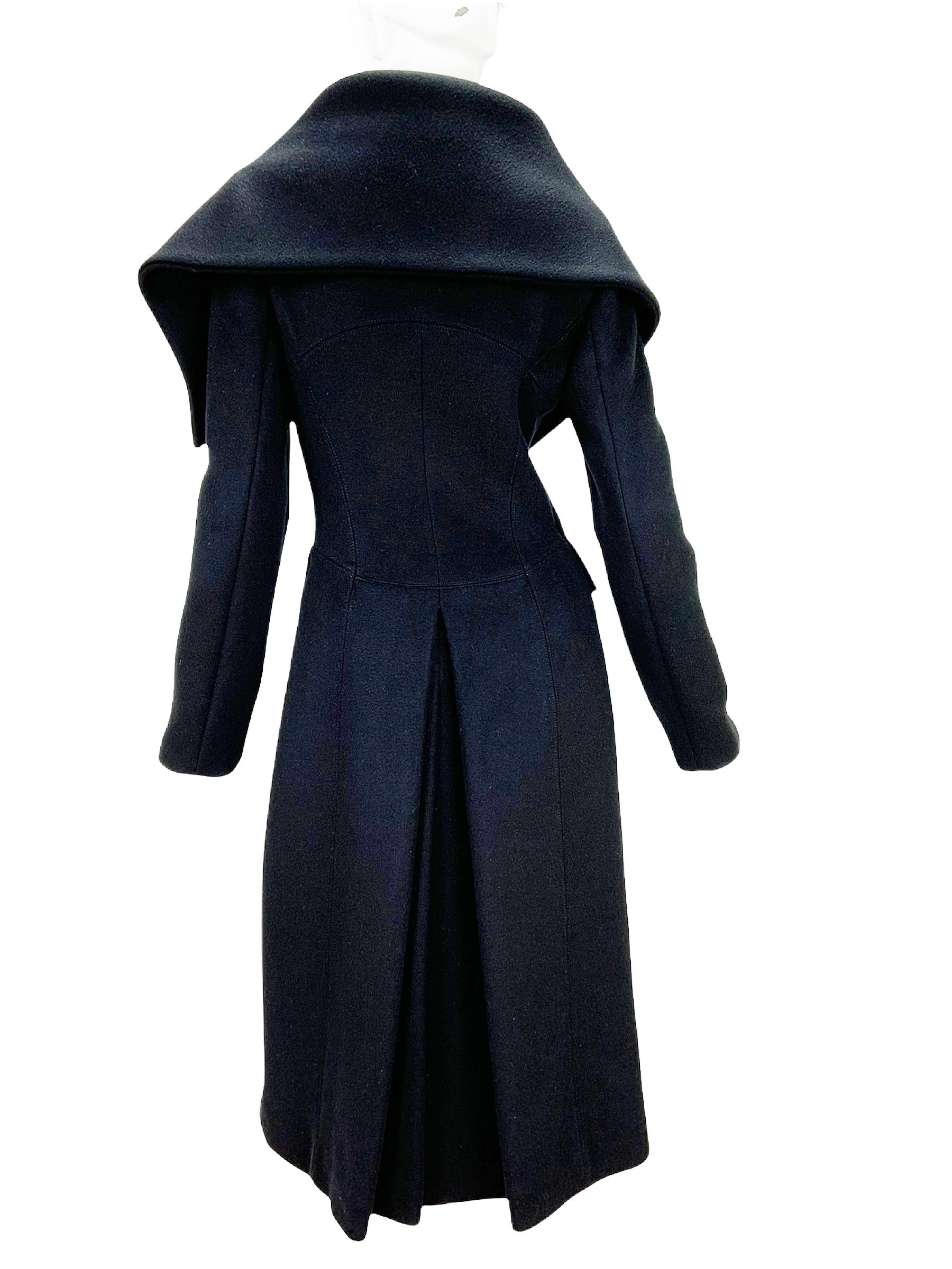 Noir Tom Ford pour Gucci - Manteau ajusté en laine noire avec col surdimensionné, automne-hiver 2003  en vente