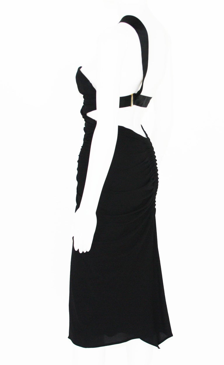 Tom Ford for Gucci F/W 2003 Cut Out Black Silk Ruched One Shoulder Dress It. 40 In Excellent Condition For Sale In Montgomery, TX