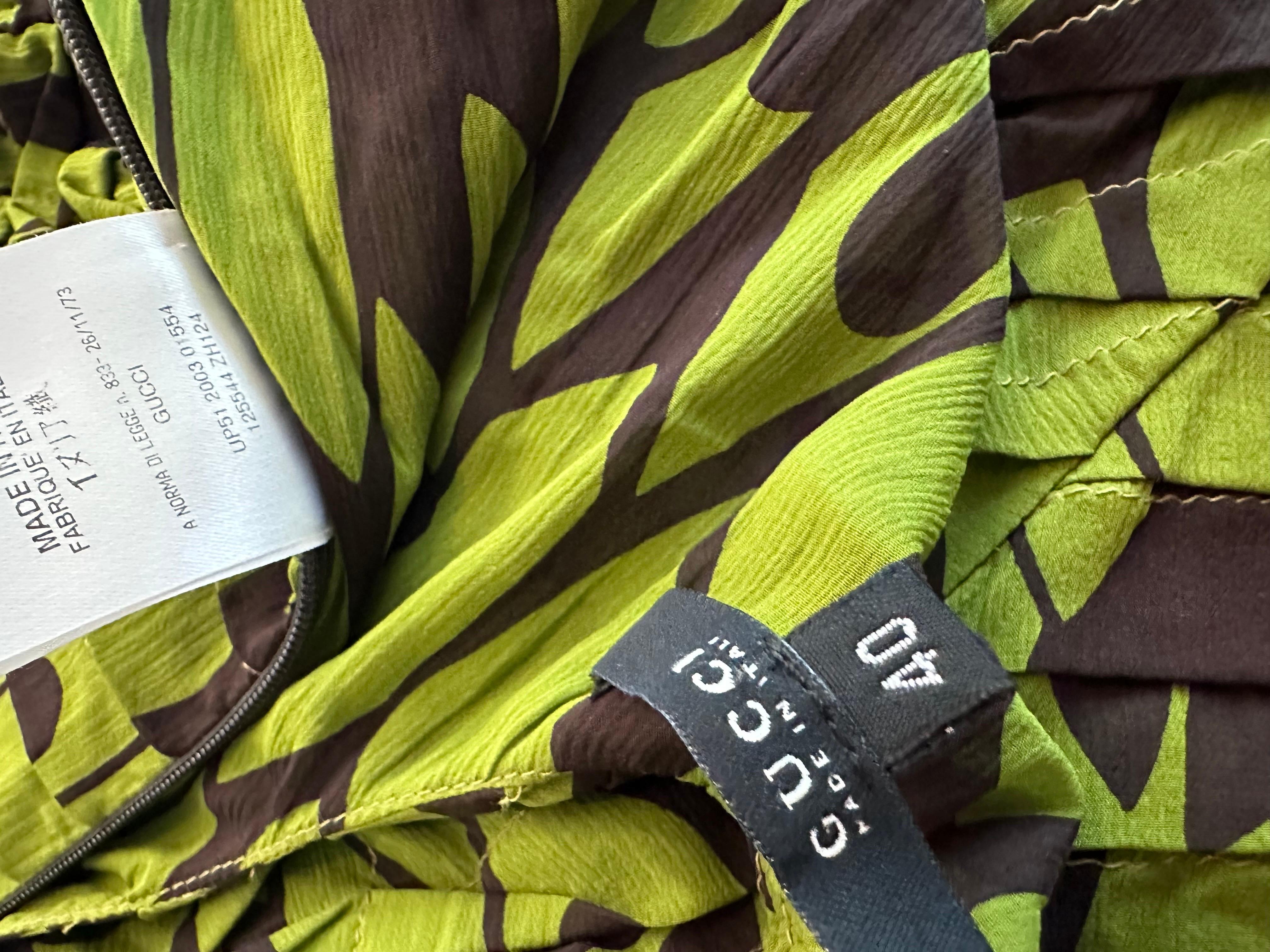 Tom Ford pour Gucci F/W 2003 - Robe moulante asymétrique à découpes dans le dos  en vente 11