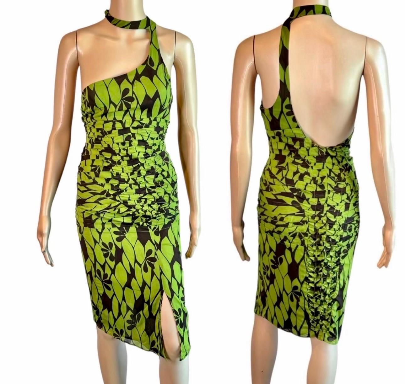 Tom Ford für Gucci H/W 2003 Asymmetrisches Bodycon-Kleid mit Ausschnitt und Rückenausschnitt  im Angebot 1