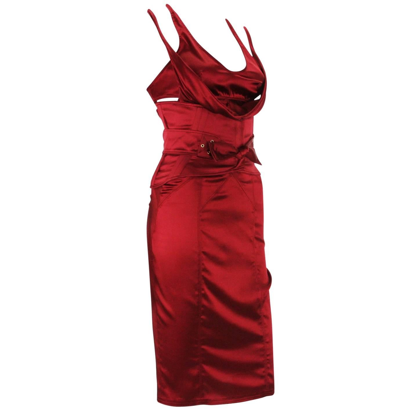 Tom Ford for Gucci F/W 2003 Ruby Red Corset Belt Silk Dress It. 40 - 4 For Sale