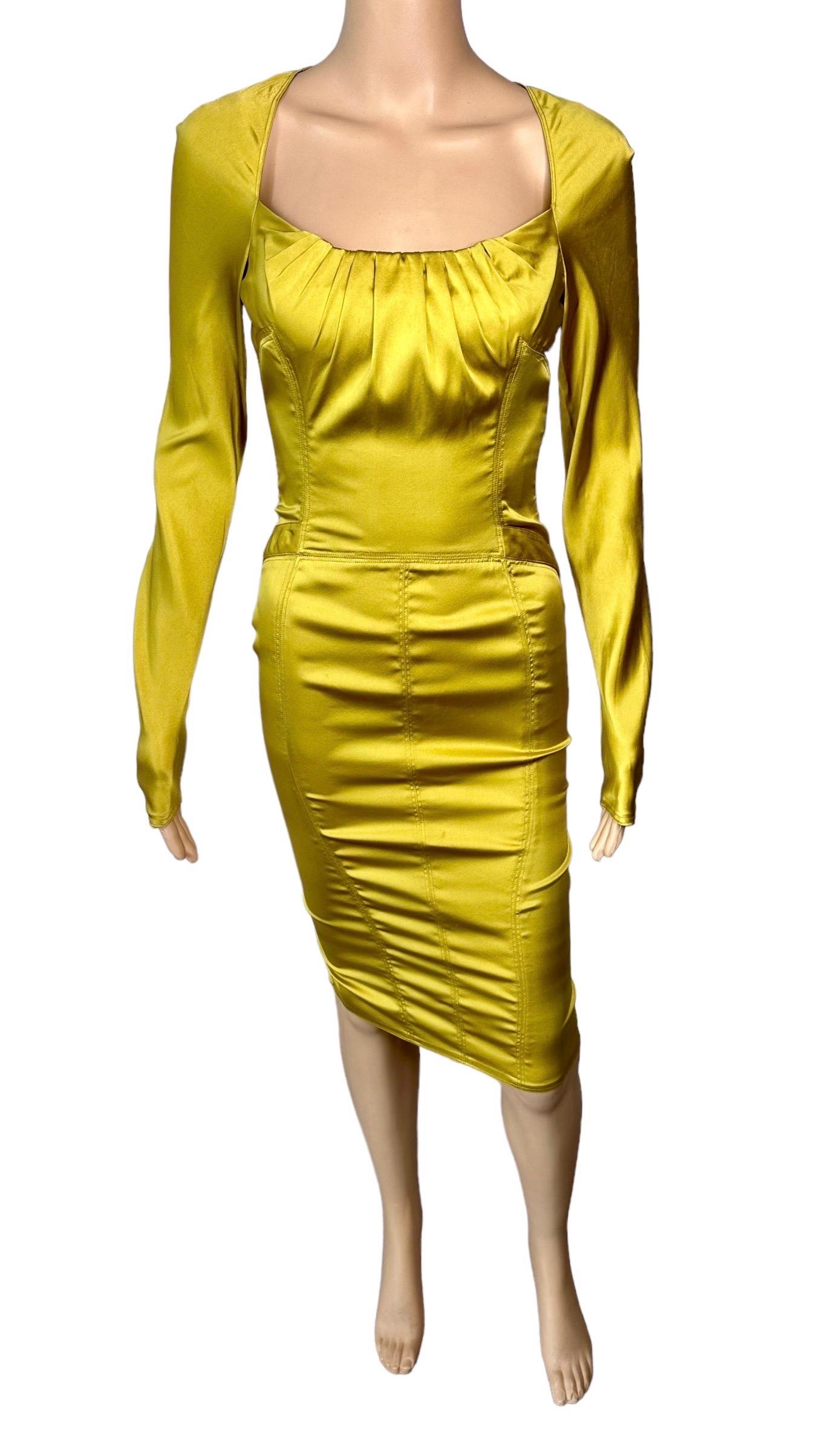 Tom Ford for Gucci F/W 2003 Runway Bodycon Silk Mustard Yellow Midi Dress For Sale 7