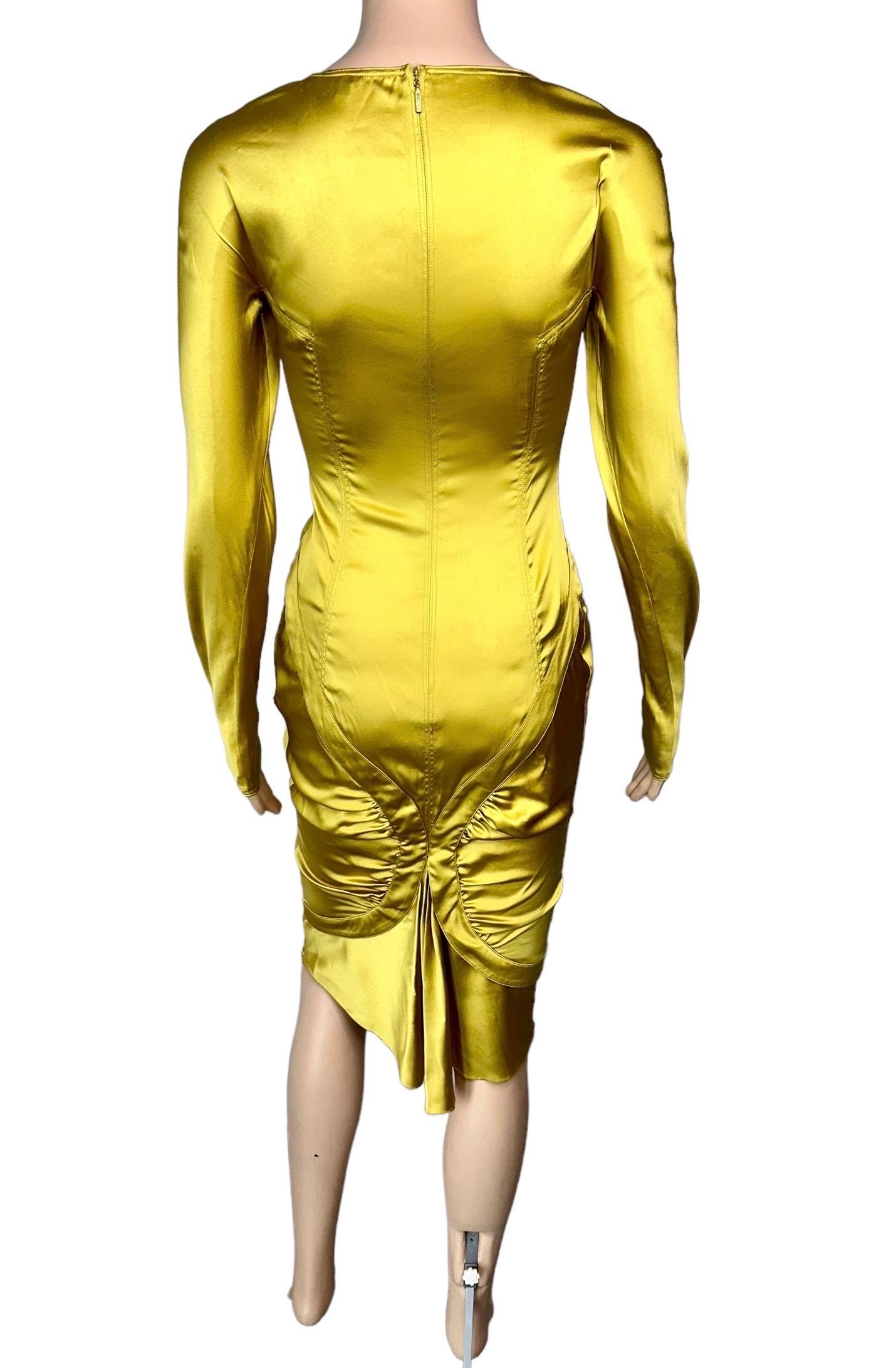 Women's or Men's Tom Ford for Gucci F/W 2003 Runway Bodycon Silk Mustard Yellow Midi Dress For Sale