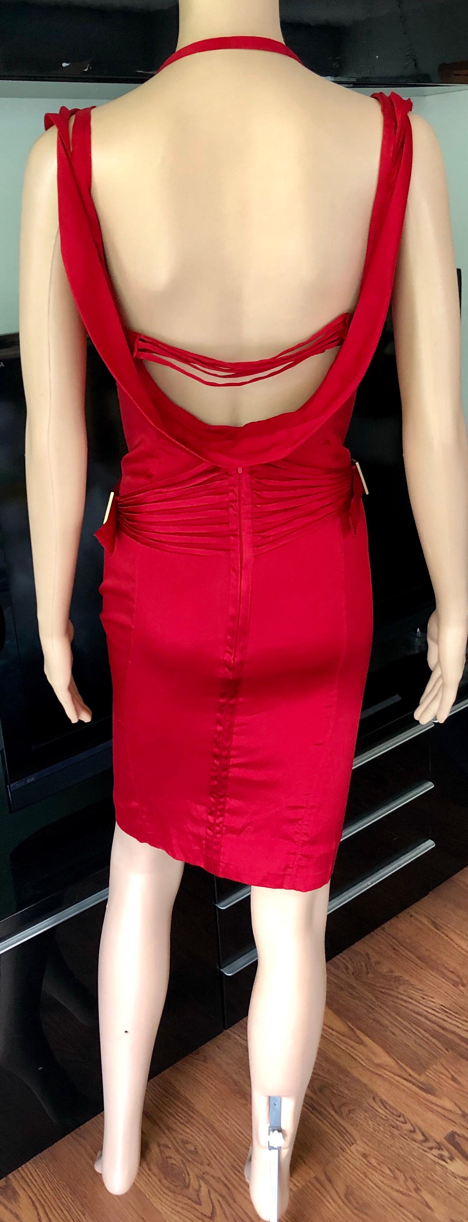Tom Ford für Gucci F/W 2003 Laufsteg Bustier Korsett Seide Rotes Kleid 2