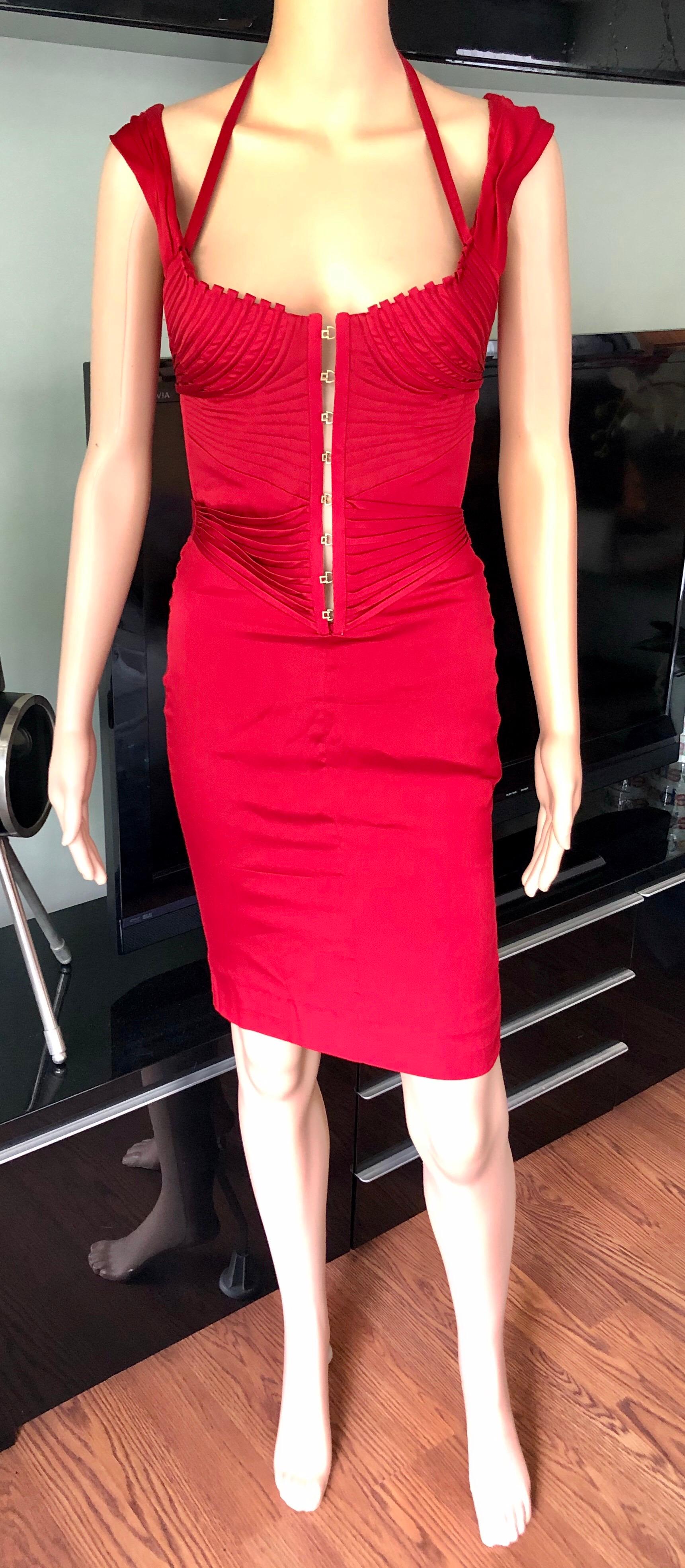 Tom Ford für Gucci F/W 2003 Laufsteg Bustier Korsett Seide Rotes Kleid 1