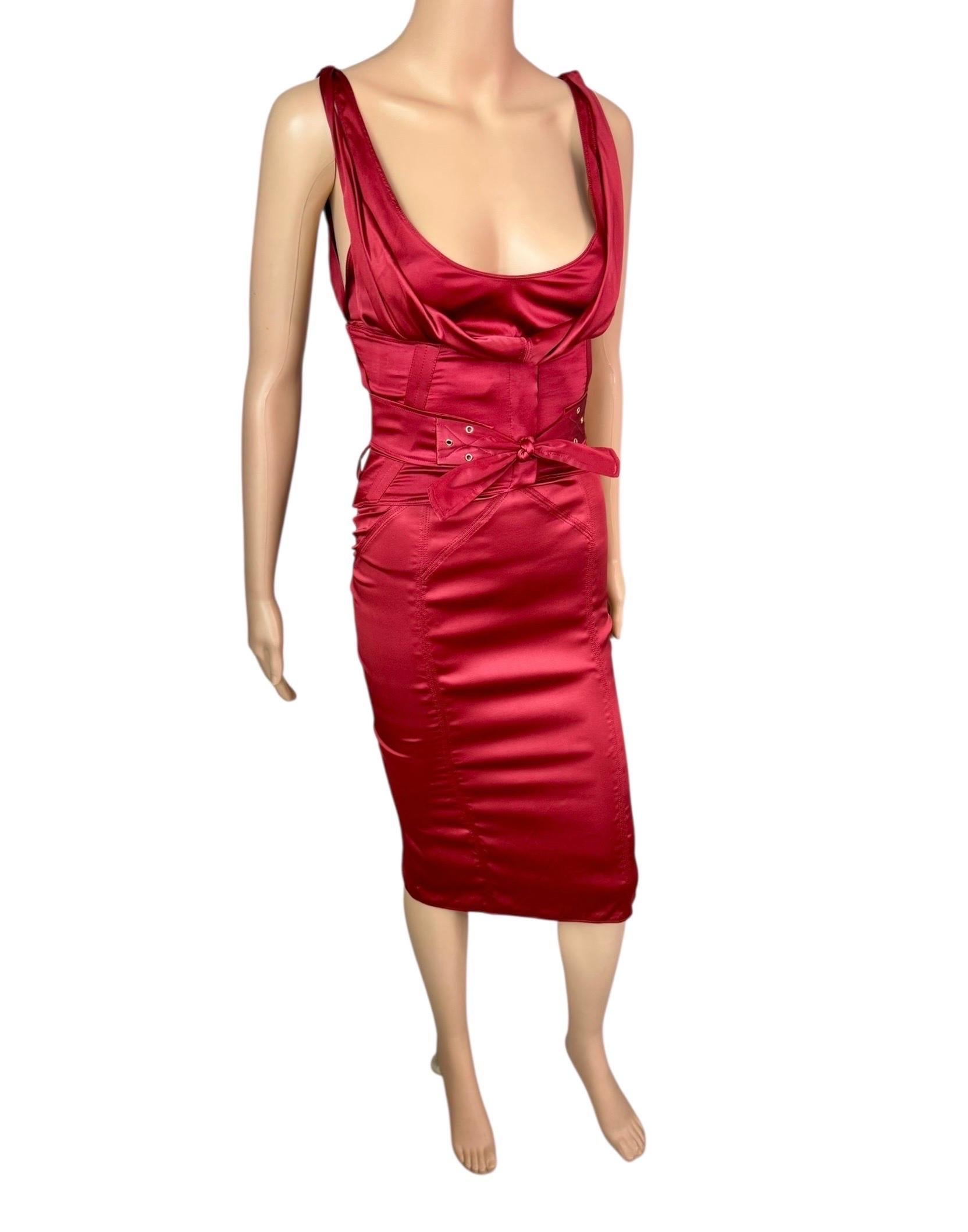 Tom Ford for Gucci F/W 2003 Runway Corset Belt Cutout Bustier Silk Red Dress For Sale 2