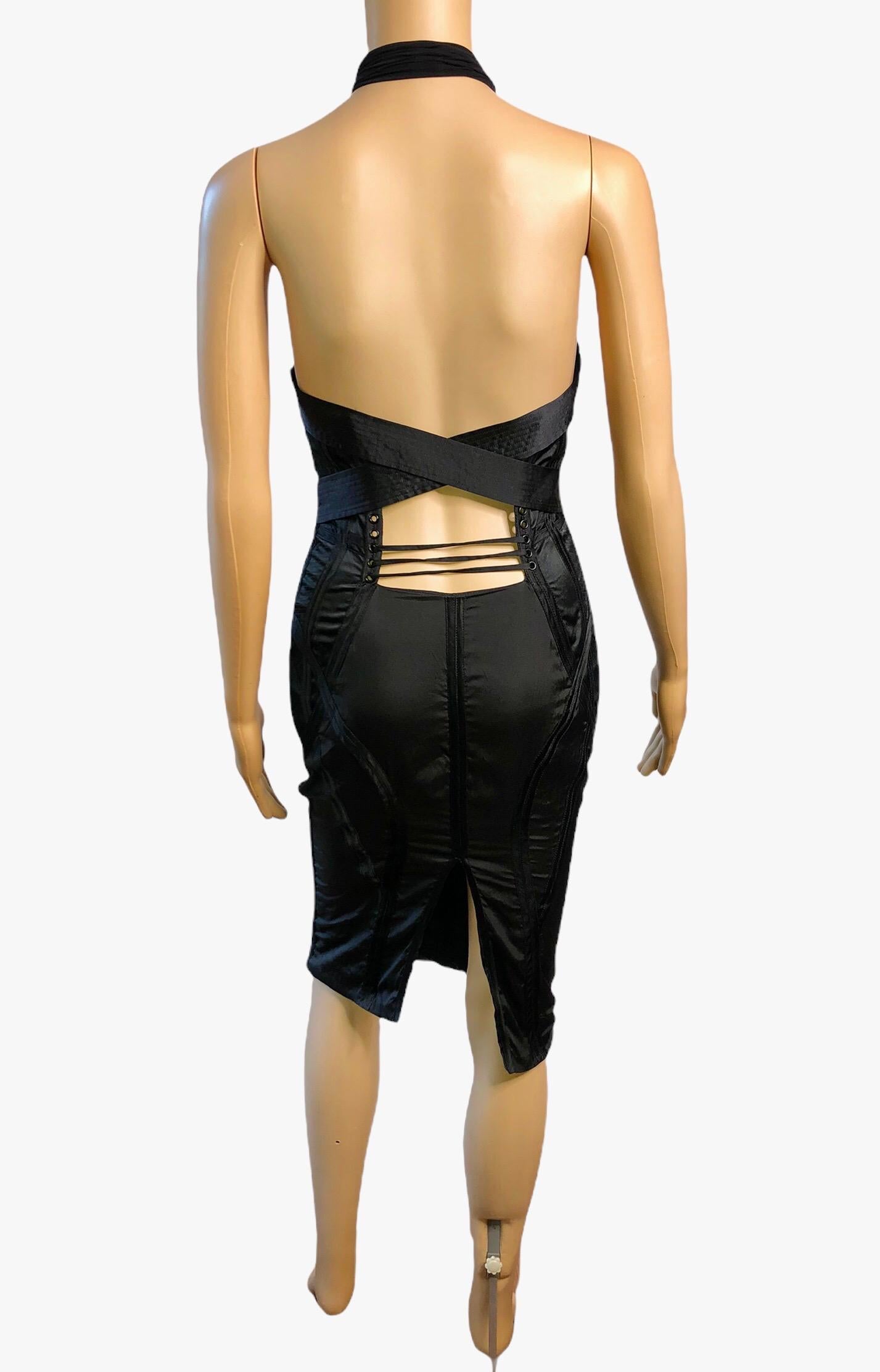 Tom Ford for Gucci F/W 2003 Runway Cutout Silk Black Dress For Sale 3