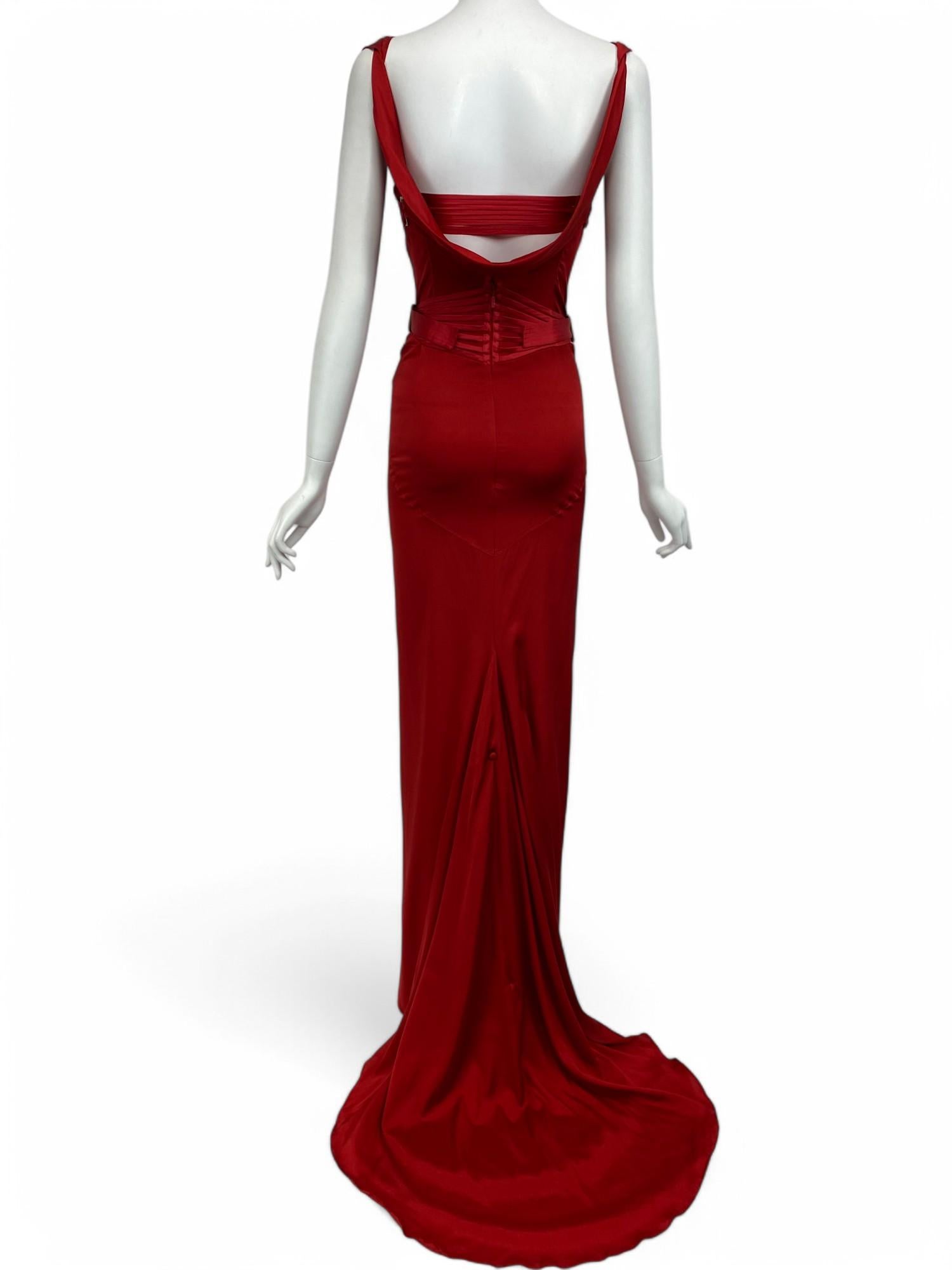 Tom Ford for Gucci F/W 2003 Runway, Red Silk Corset Gown Sz: IT 40 For Sale 6