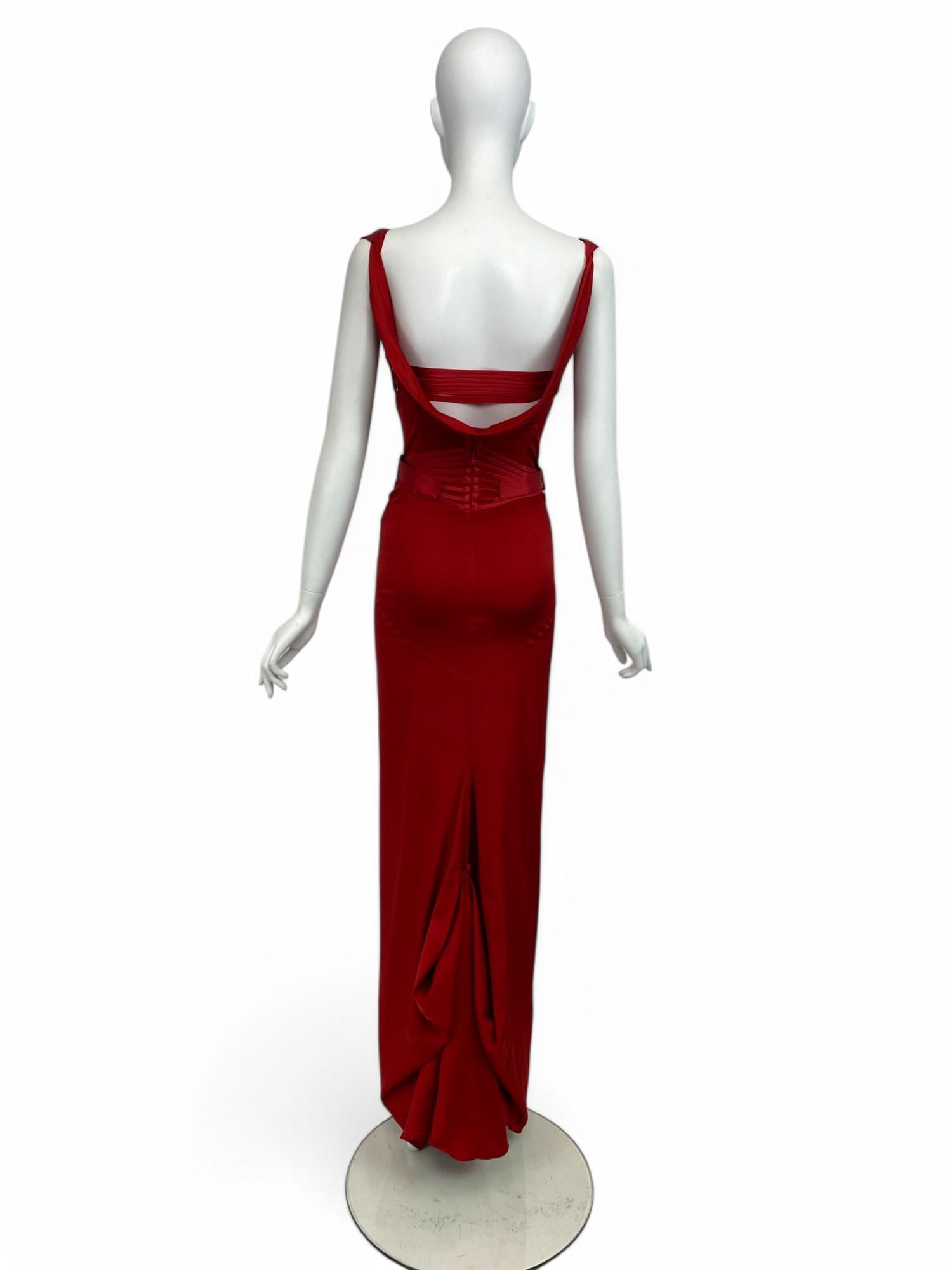 Tom Ford for Gucci F/W 2003 Runway, Red Silk Corset Gown Sz: IT 40 For Sale 8