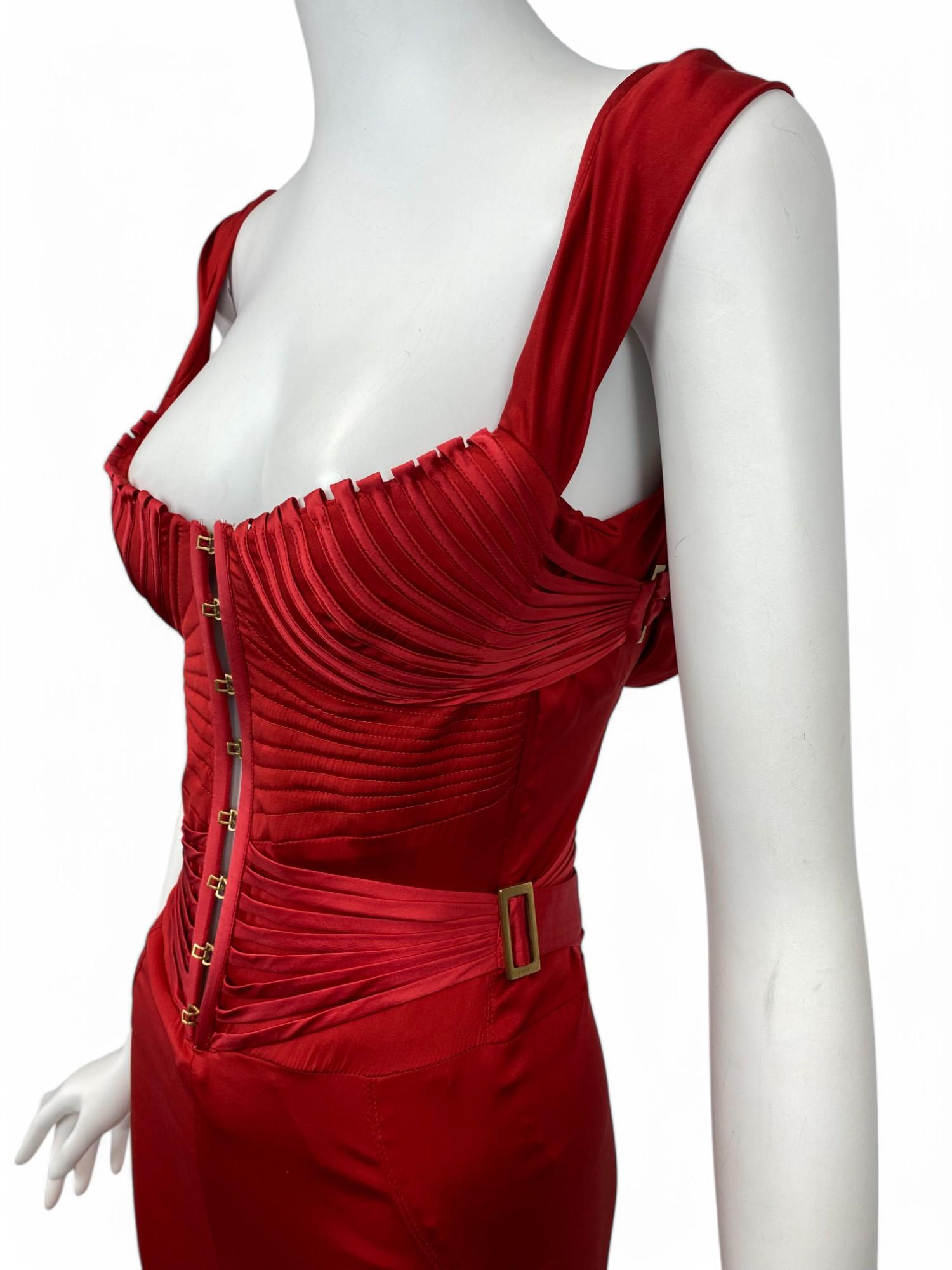 Tom Ford for Gucci F/W 2003 Runway, Red Silk Corset Gown Sz: IT 40 For Sale 1