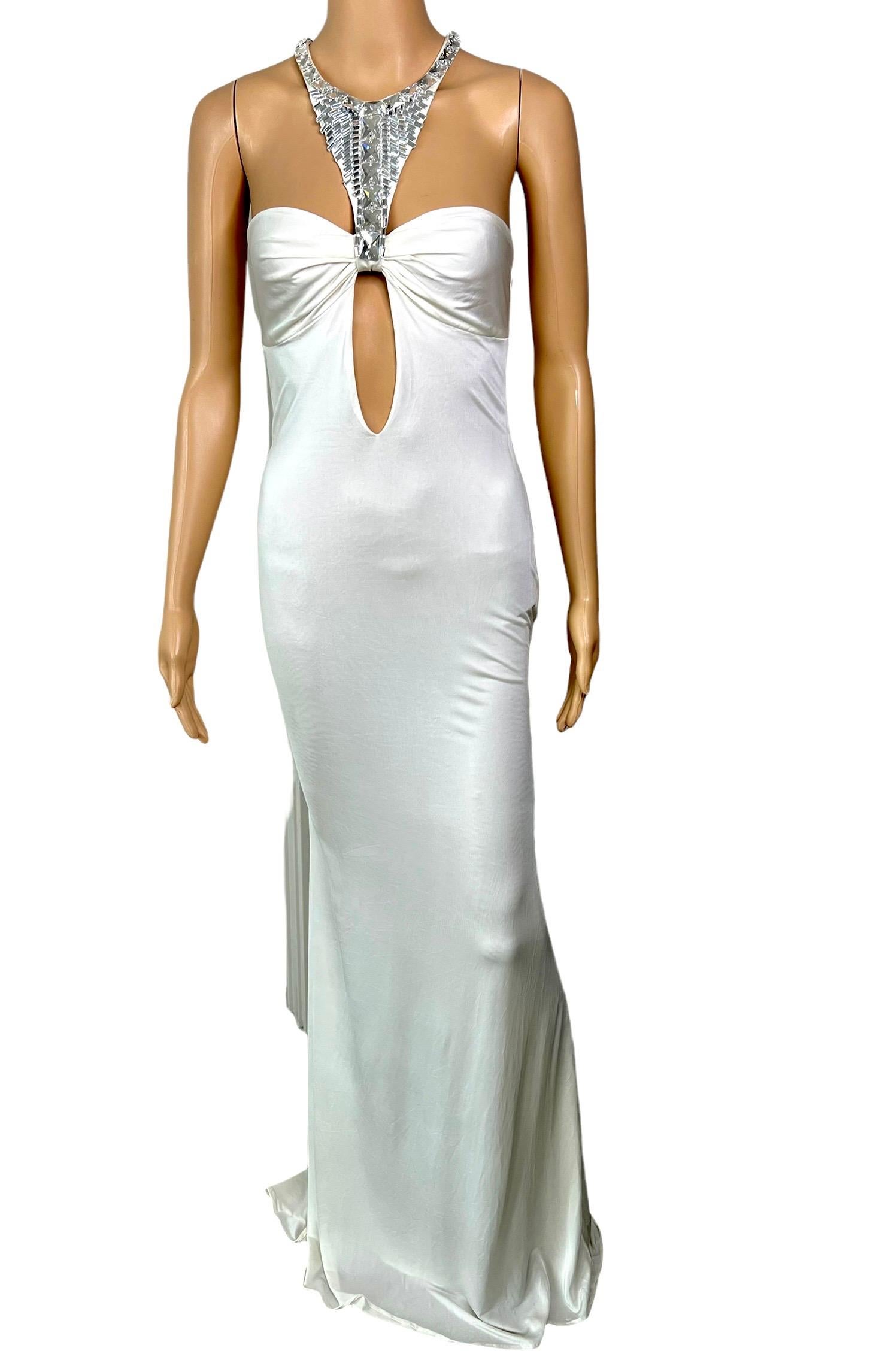 Tom Ford for Gucci F/W 2004 Embellished Plunging Cutout Ivory Evening Dress Gown For Sale 5