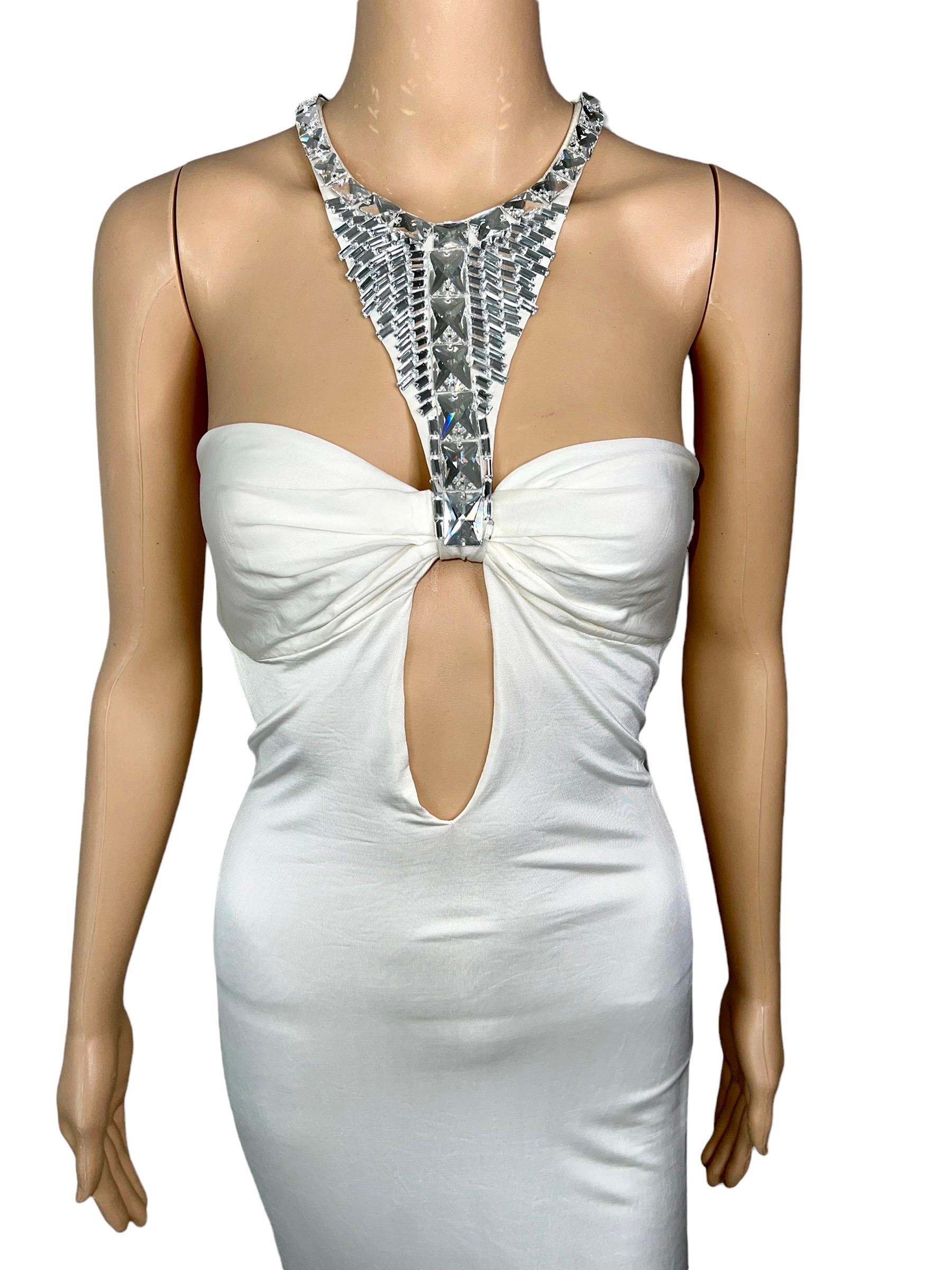 Tom Ford for Gucci F/W 2004 Embellished Plunging Cutout Ivory Evening Dress Gown For Sale 10