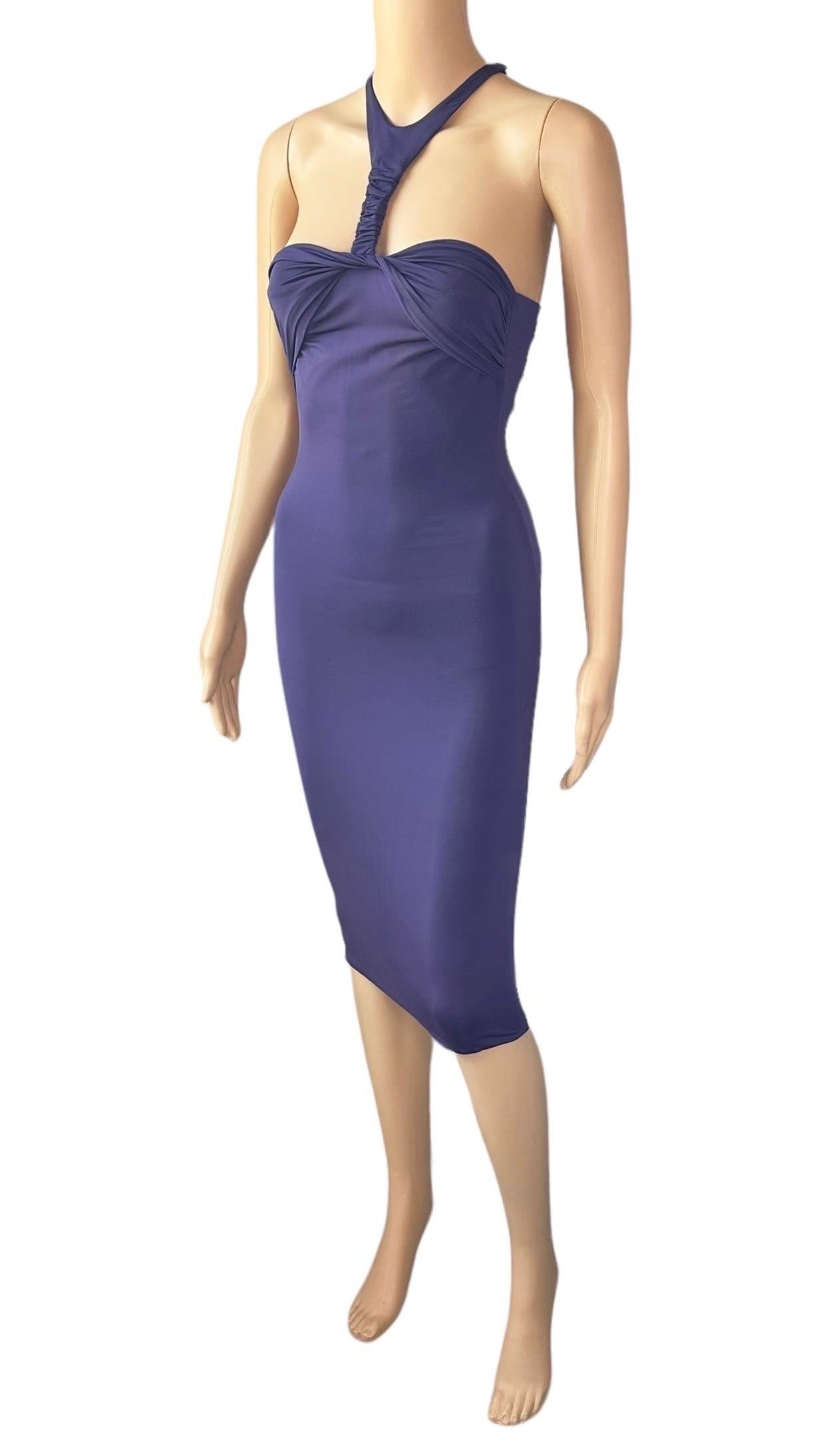 Tom Ford for Gucci F/W 2004 Plunging Cutout Purple Evening Dress For Sale 6