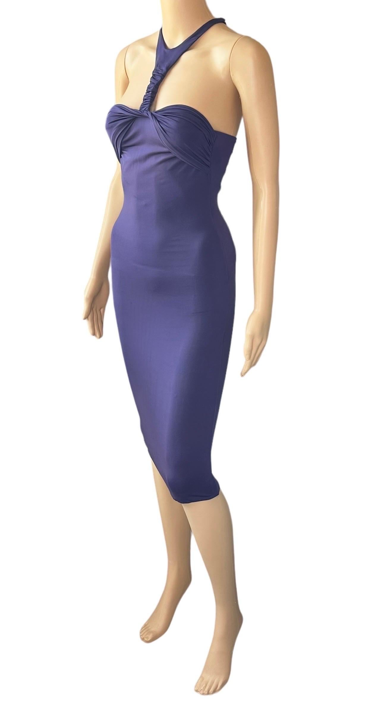 Tom Ford for Gucci F/W 2004 Plunging Cutout Purple Evening Dress For Sale 4
