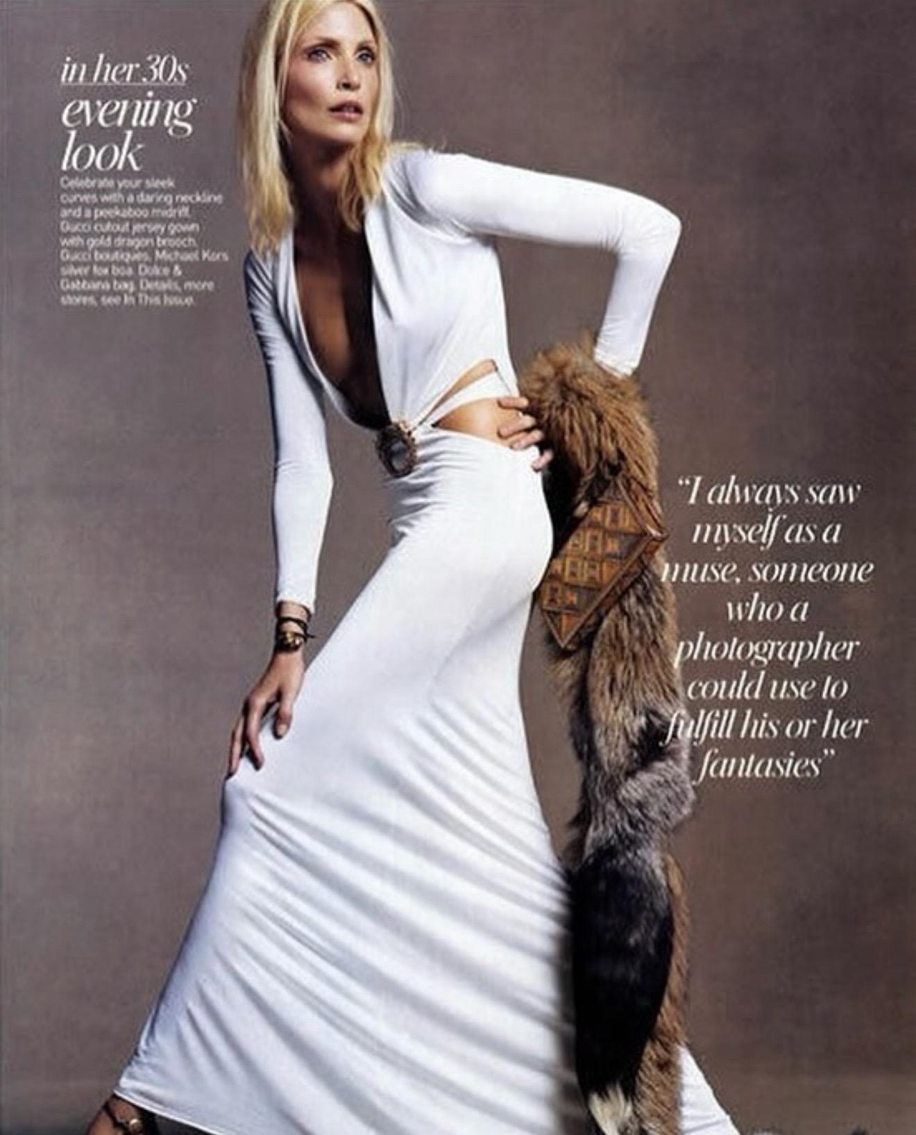 Tom Ford for Gucci F/W 2004 Runway Plunging Cutout Ivory Evening Dress Gown For Sale 11