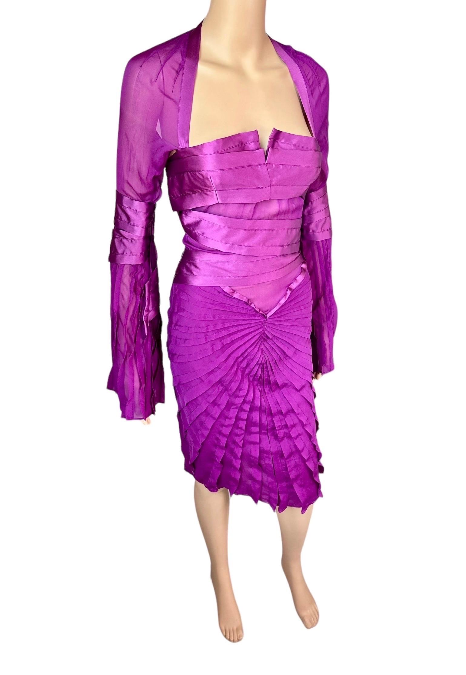 Tom Ford for Gucci, défilé A/H 2004 - Robe midi en soie plissée et bustier, non portée, non portée en vente 2