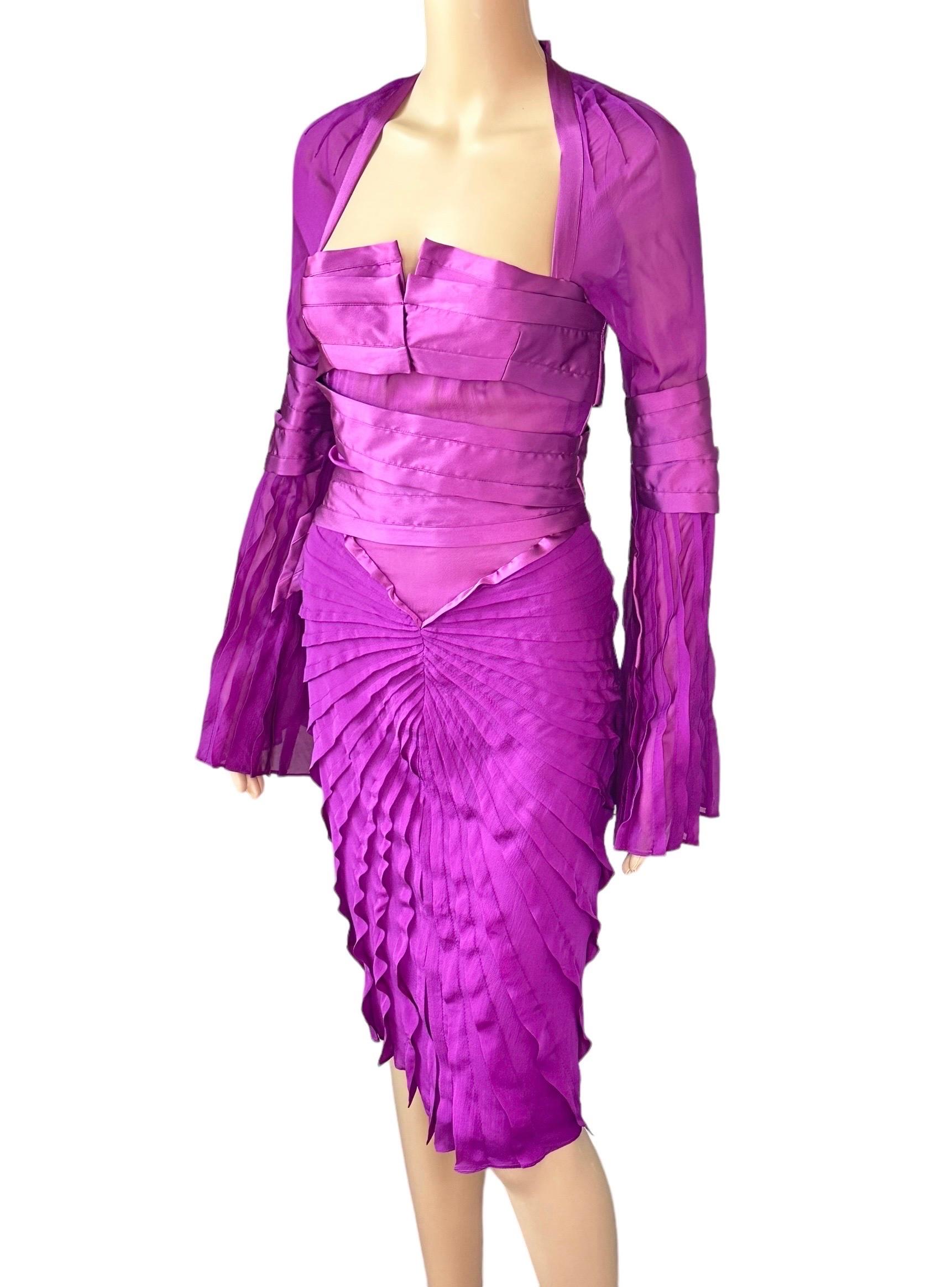 Tom Ford for Gucci, défilé A/H 2004 - Robe midi en soie plissée et bustier, non portée, non portée en vente 3