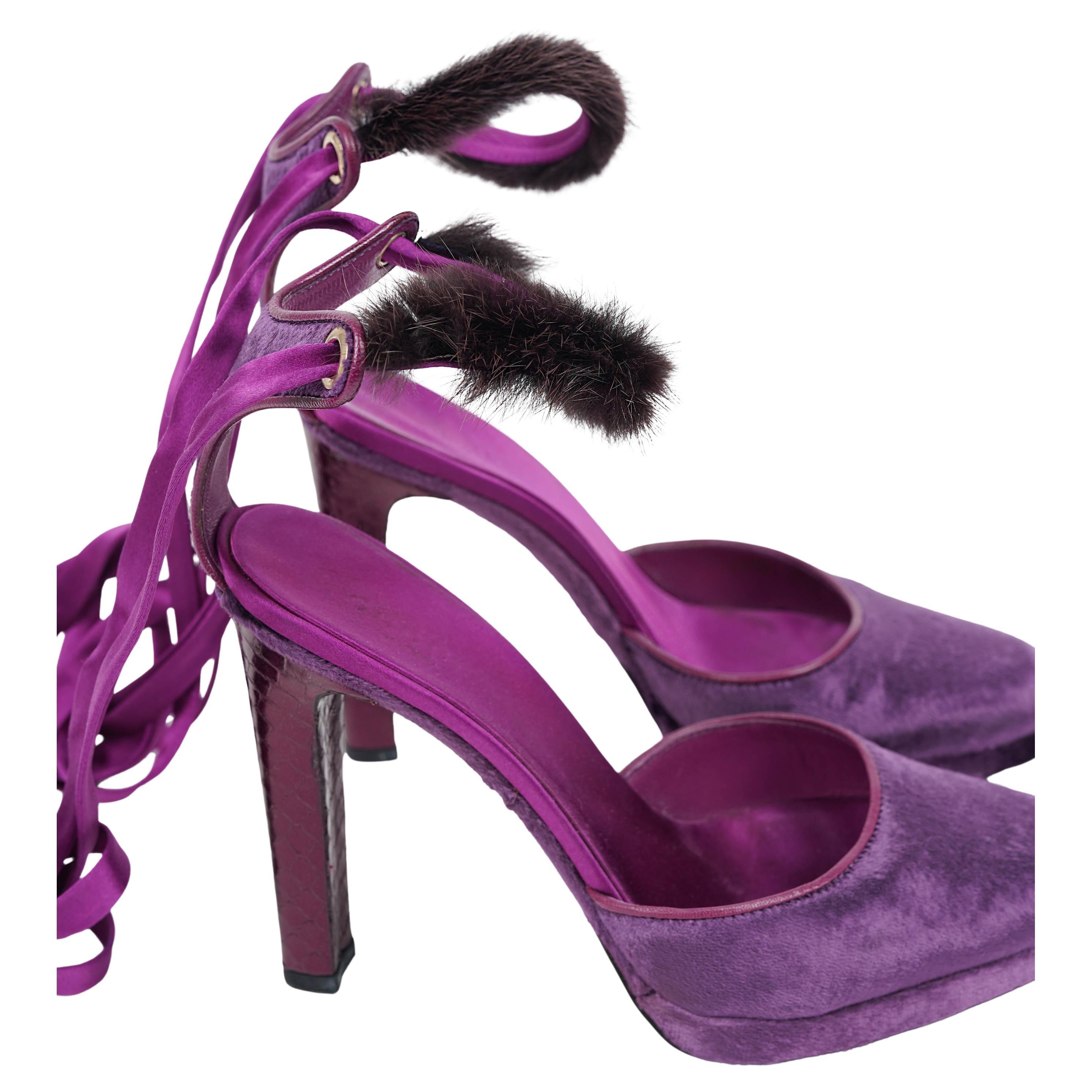 Tom Ford for Gucci Fall/Winter 2004 Runway Purple Velvet Platform Heels US 7 1/2 For Sale 4