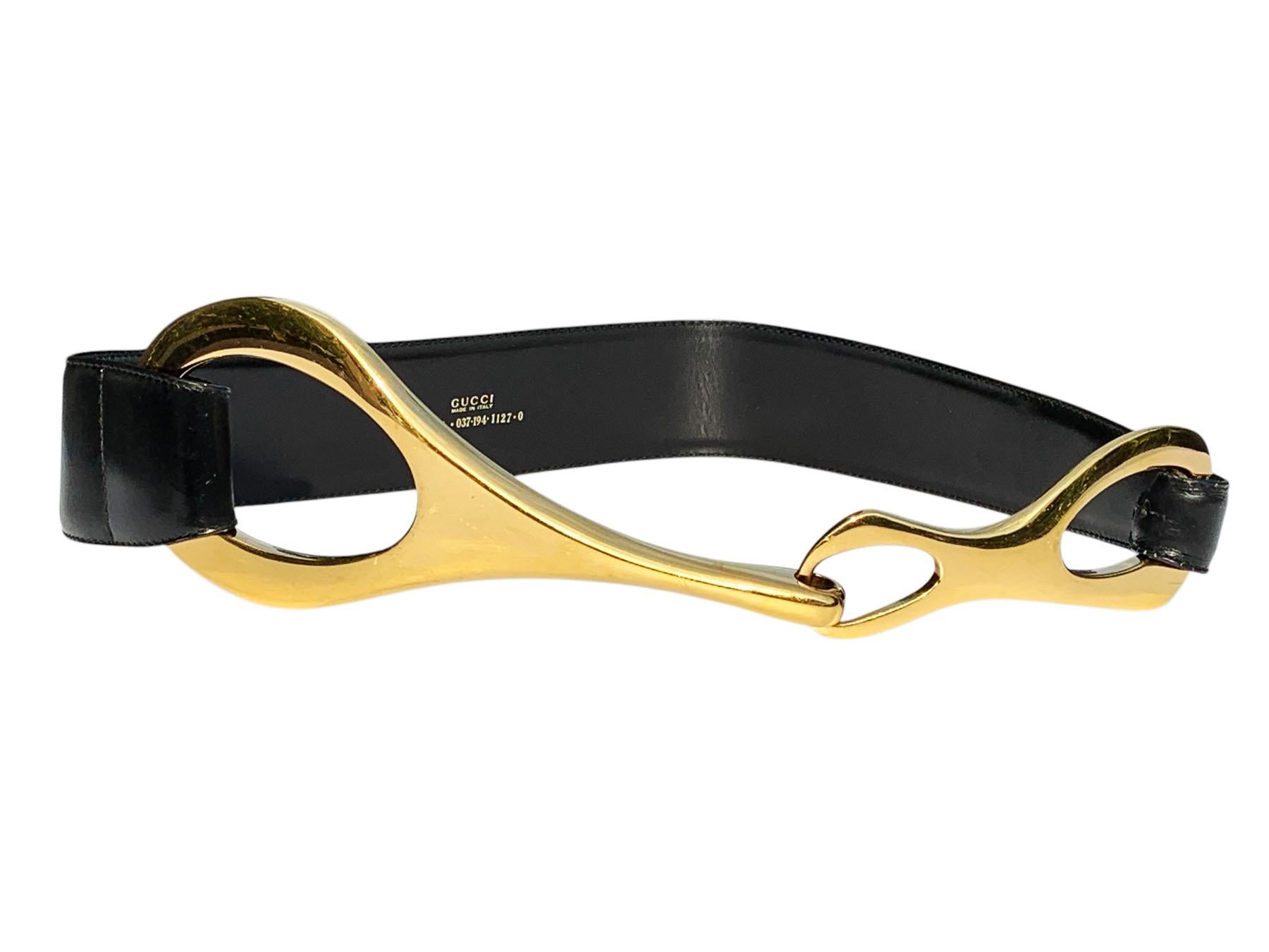 Tom Ford for Gucci FW 1996 Oversized Black Leather Gold Hosebit Wide Belt  85/34 For Sale 2