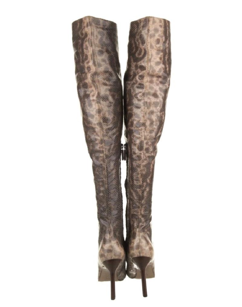 De las mujeres Tom Ford for Gucci FW 1999 Pasarela Agua Serpiente Botas a la Rodilla Italiano 38 - US 8 en venta