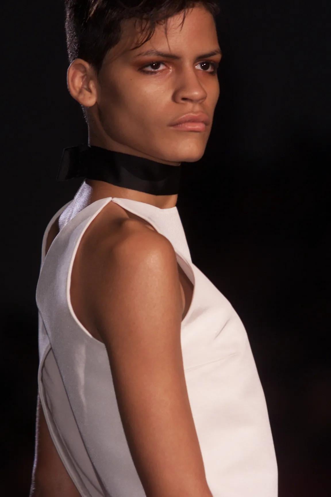 Tom Ford for Gucci FW 2001 Runway Pale Nude Silk Two-Piece, Look 31, Size IT38 For Sale 1