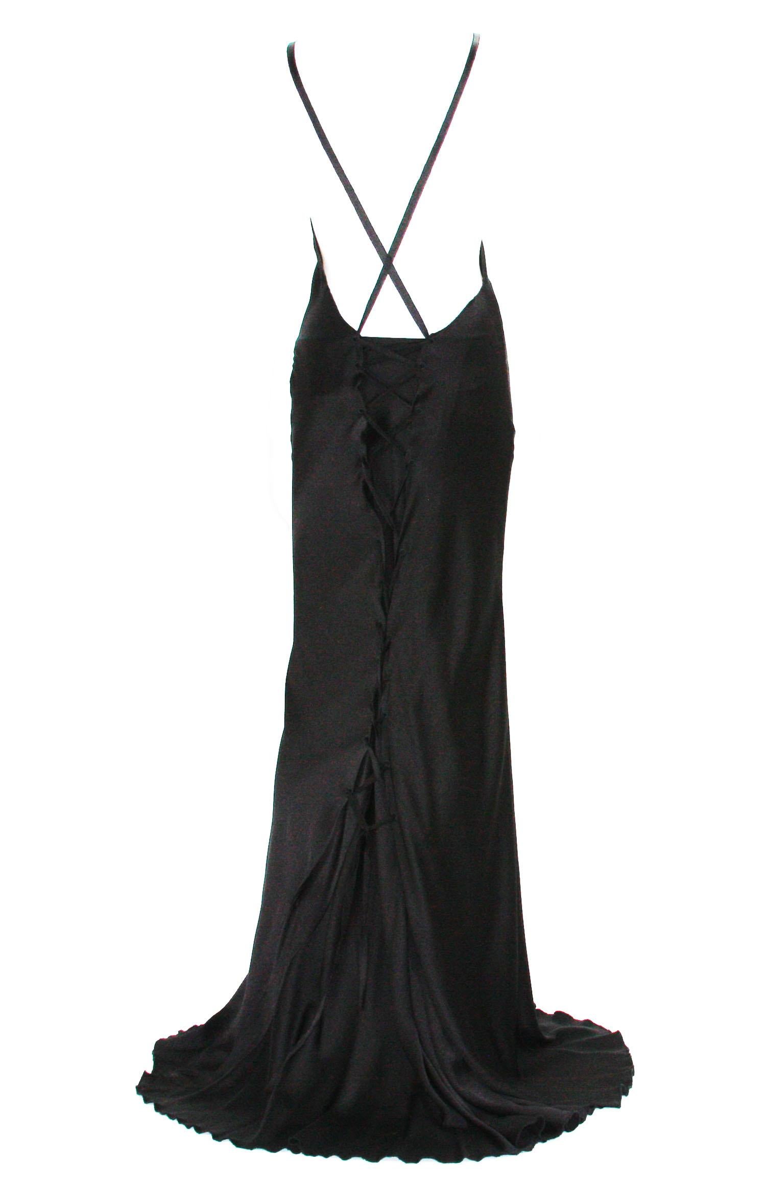 Tom Ford for Gucci FW 2002 Runway Black Silk Lace-Up Gown + Mink Stole It. 38 For Sale 11