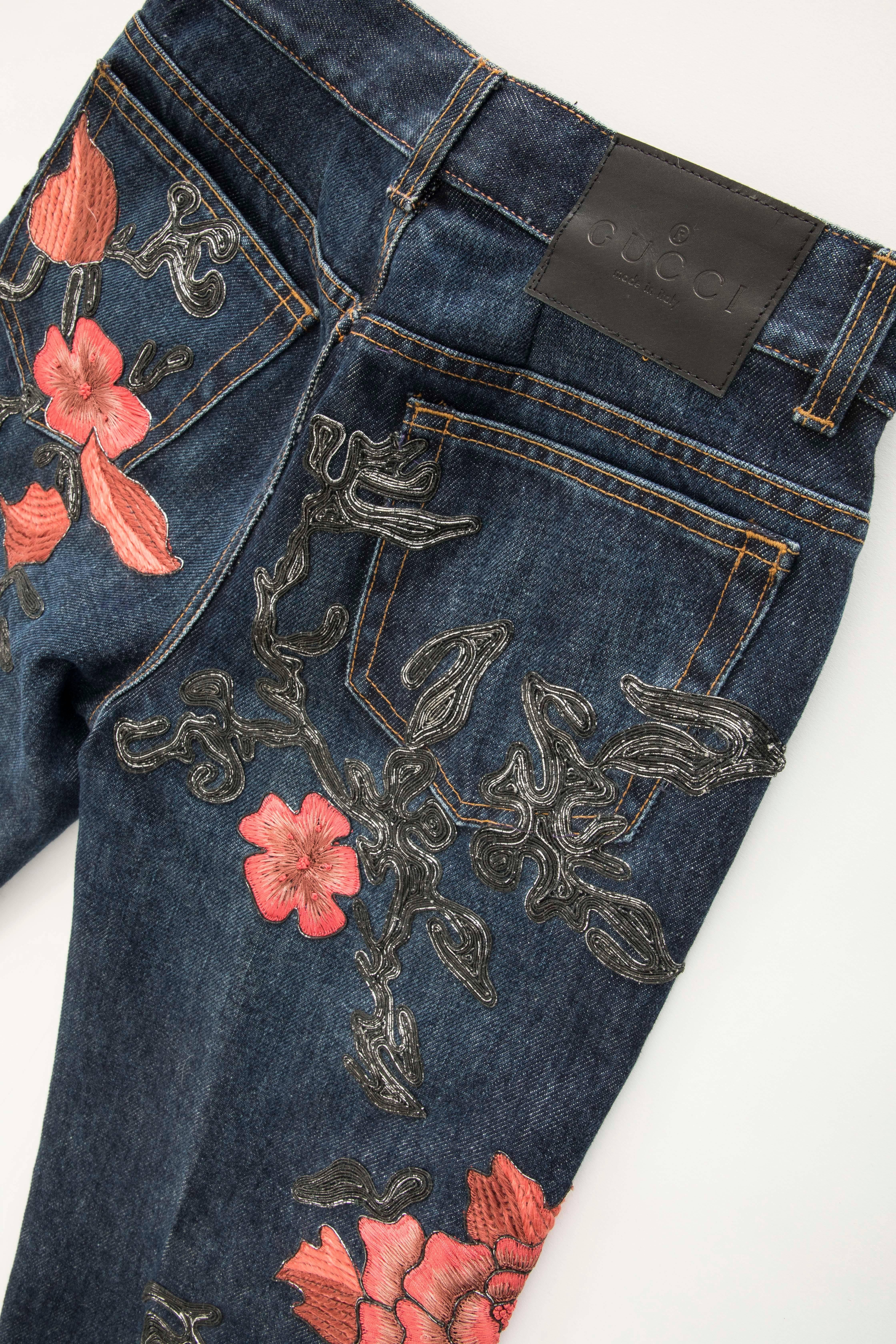 Tom Ford for Gucci Runway Men's Floral Embroidered Denim Jeans, Fall, 1999 In Excellent Condition For Sale In Cincinnati, OH