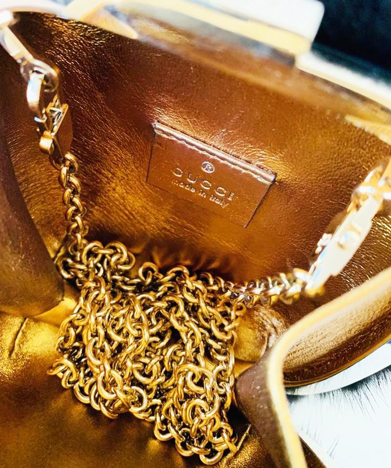 Tom Ford für Gucci Nerz Box Gold-Minitasche aus Leder mit abnehmbarer Kette im Angebot 6