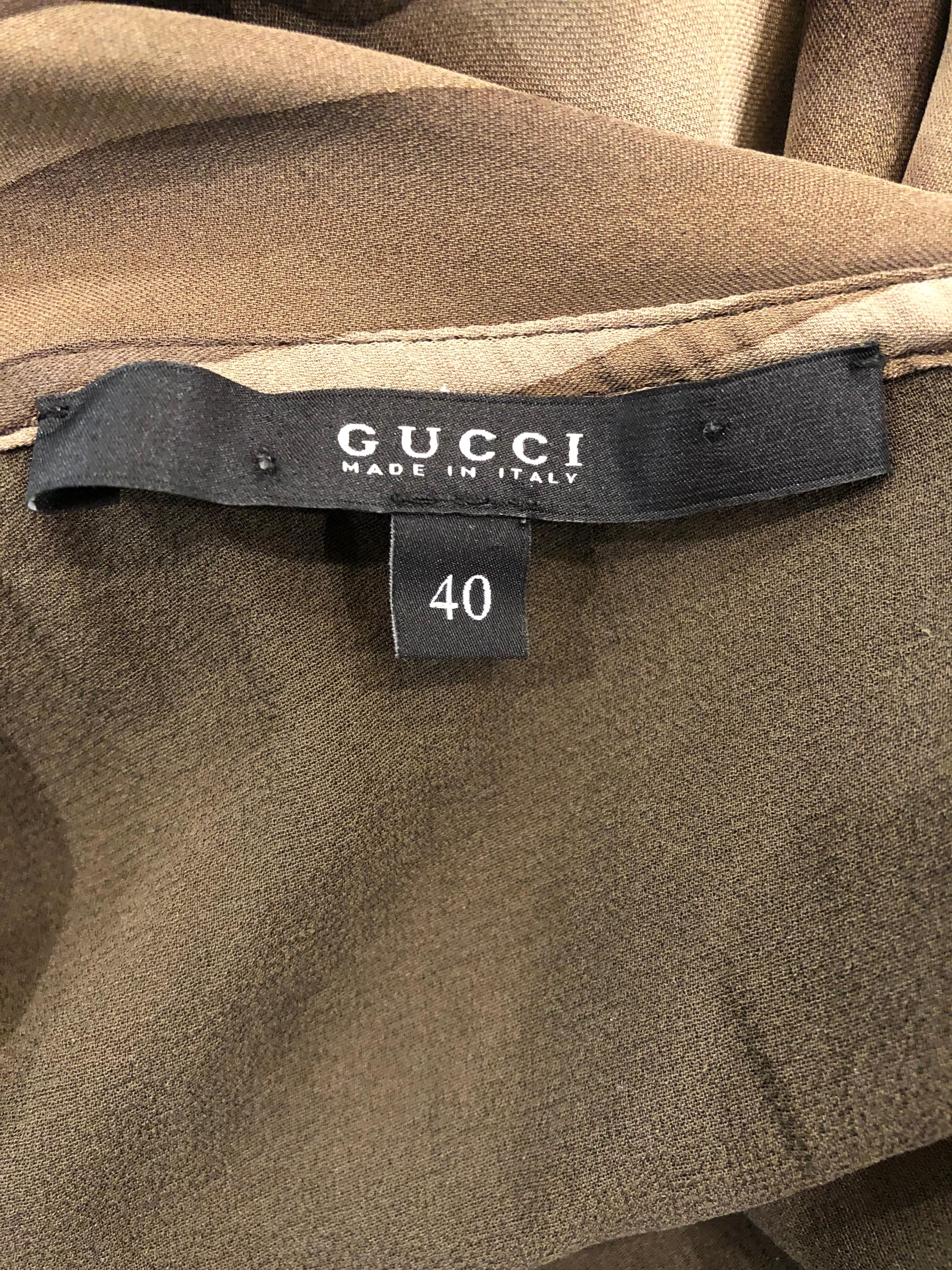 Tom Ford für Gucci Olivfarbenes schulterfreies Kleid aus Seidenchiffon mit Zebramuster im Angebot 8