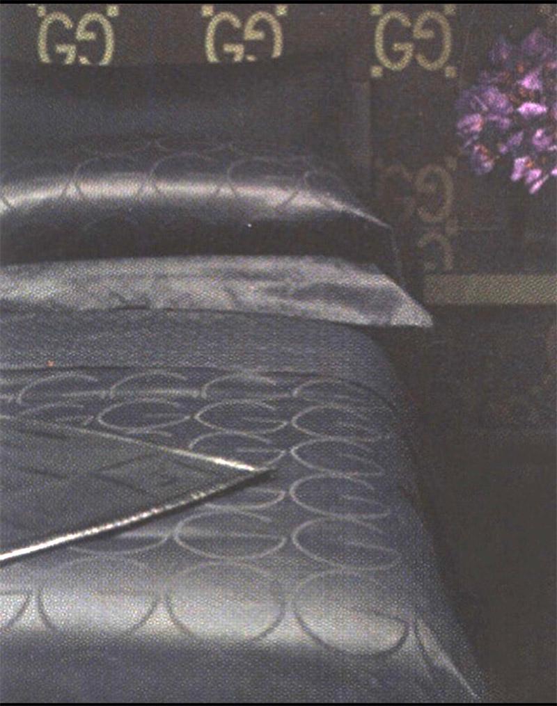 You will not be able to find another set like this because Gucci has discontinued bedding production when Tom Ford left the company.

THIS BEDDING WAS FEATURED IN TOM FORD'S BOOK and IT'S A LAST SET!

 To those who require nothing less than