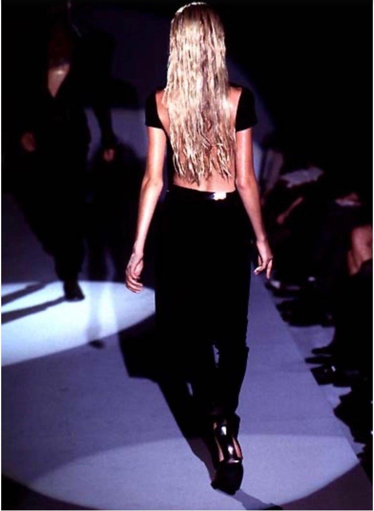 Tom Ford for Gucci S/S 1997 Runway Chain Cutout Backless Sheer Jersey Red Dress 12
