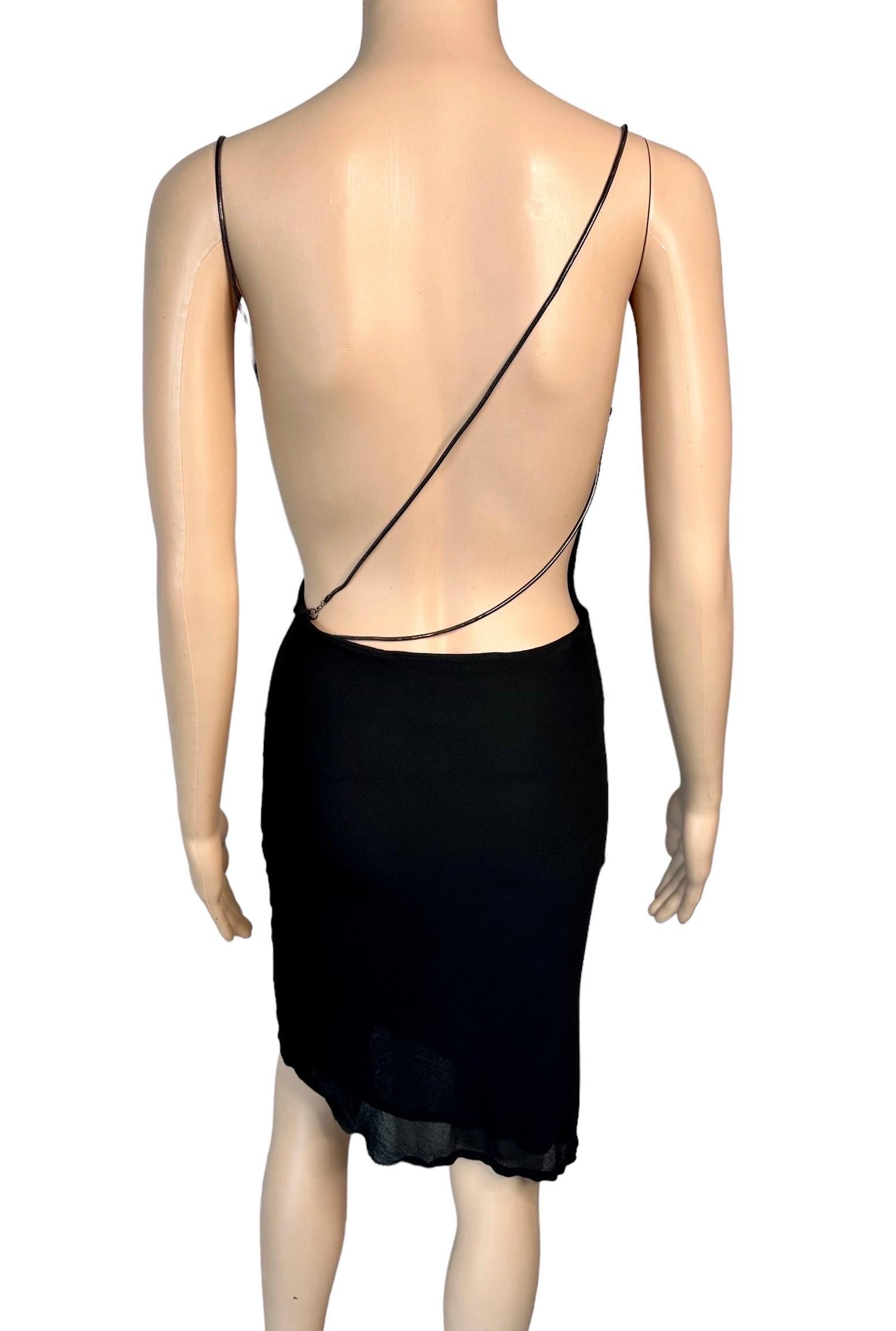 Tom Ford pour Gucci S/S 1997 Runway - Robe noire en maille transparente avec découpes en chaîne au dos en vente 2