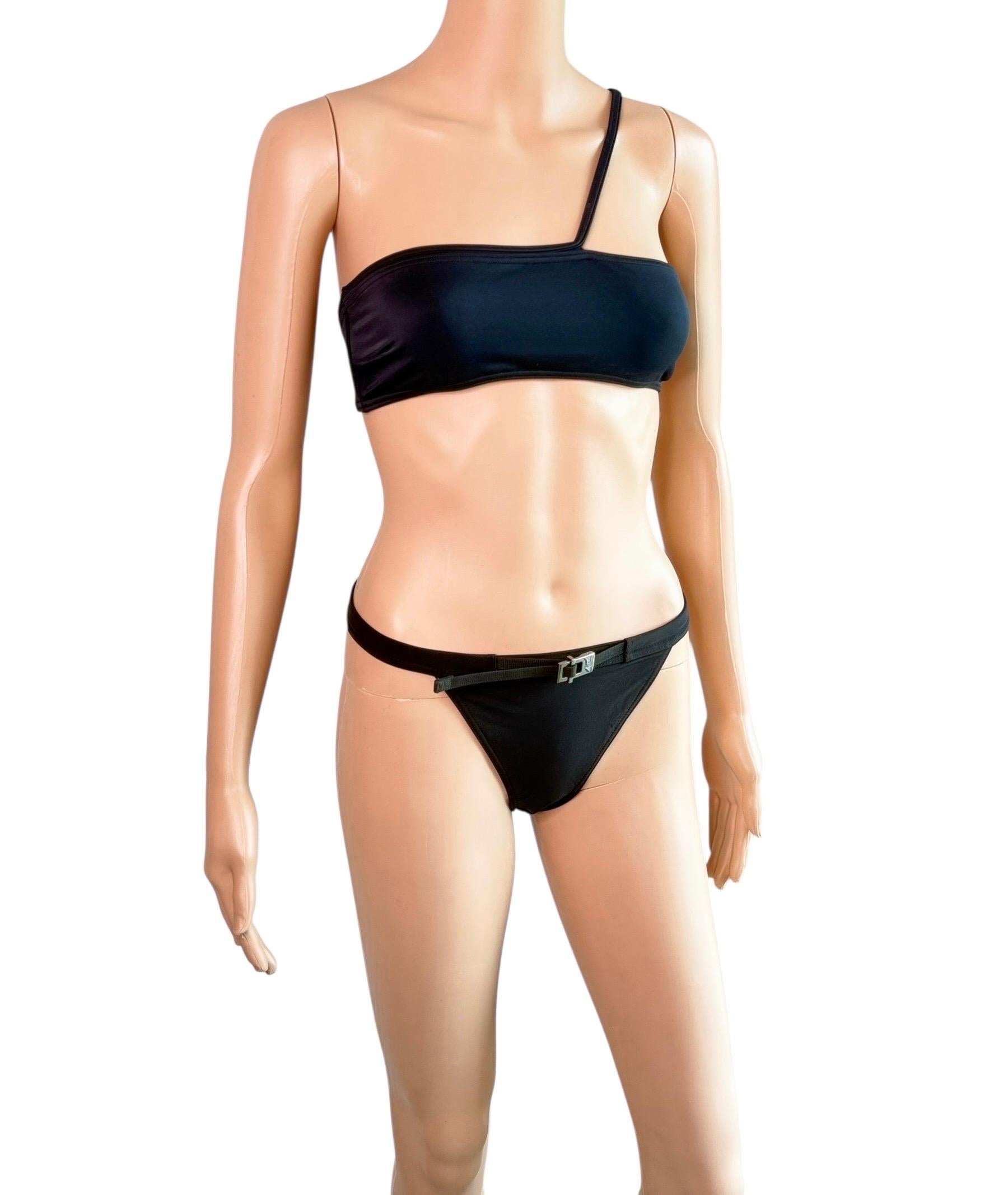 Tom Ford for Gucci S/S 1998 Zweiteiliges Set aus Bikini und BH mit Schnalle Bademode Badeanzug im Angebot 5