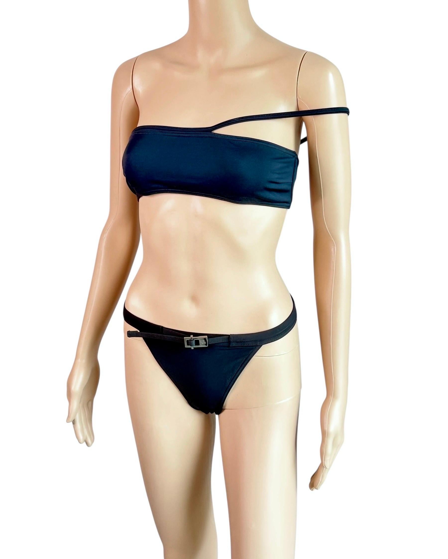 Tom Ford for Gucci S/S 1998 Zweiteiliges Set aus Bikini und BH mit Schnalle Bademode Badeanzug im Angebot 3