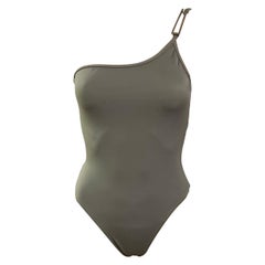 Tom Ford for Gucci P/E 1998: costume da bagno monospalla con logo G