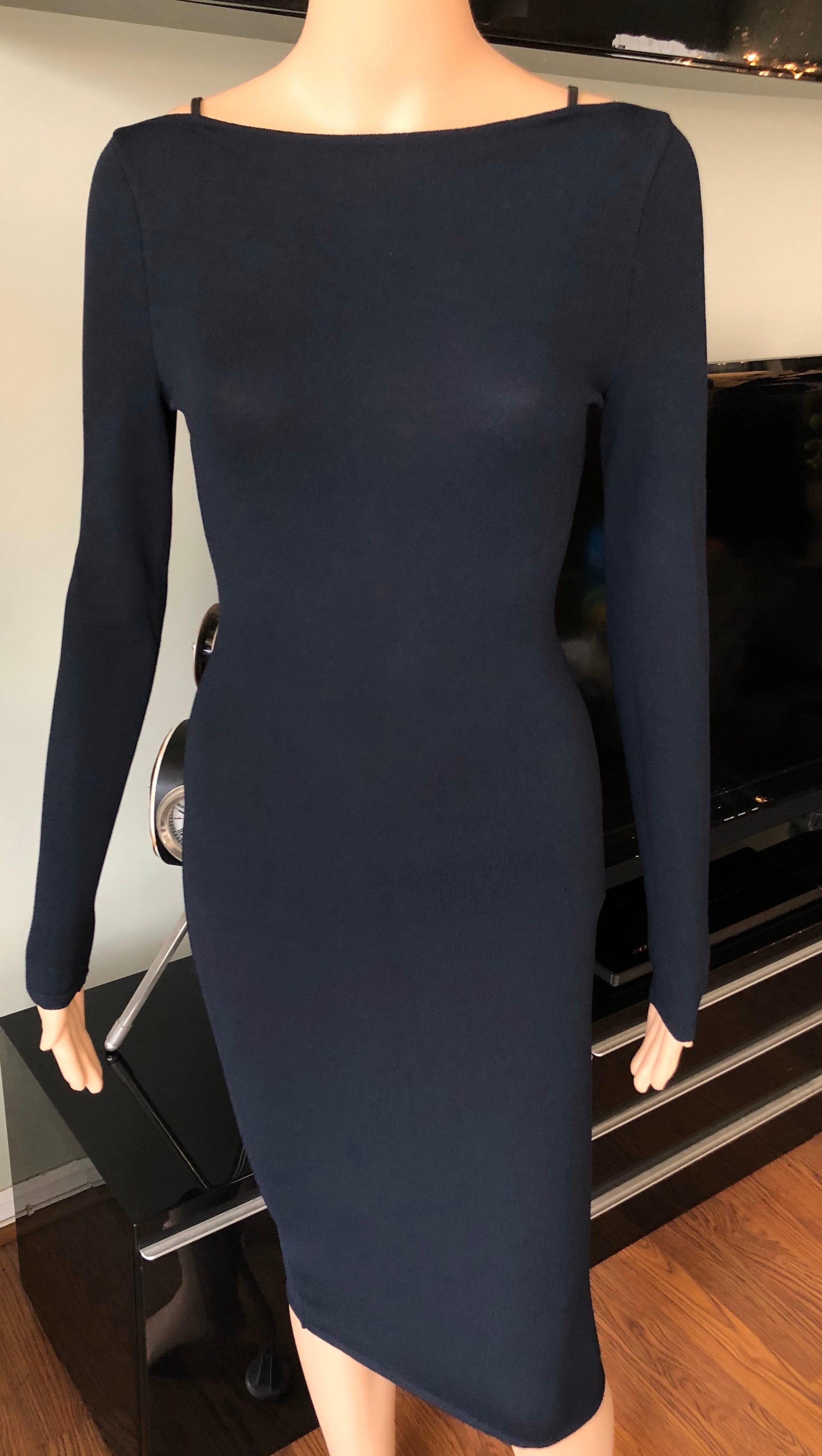 Tom Ford for Gucci S/S 1998 Vintage Bodycon Knit Midi Dress IT 38

Please note fabric tag has been removed- rayon & polyester. The dress has stretch.