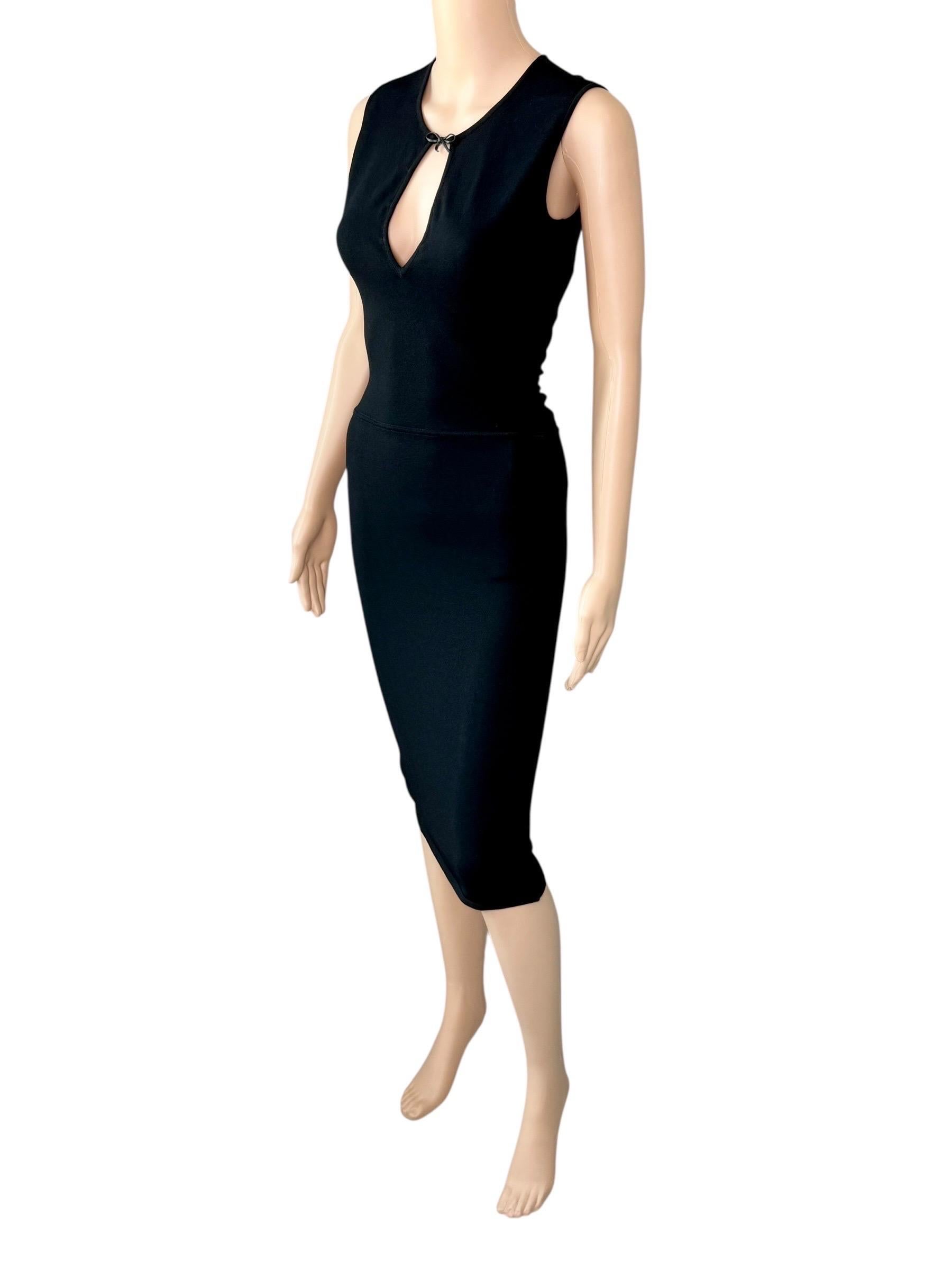 Tom Ford for Gucci S/S 2000 Bodycon Keyhole Neckline Knit Black Midi Dress For Sale 11
