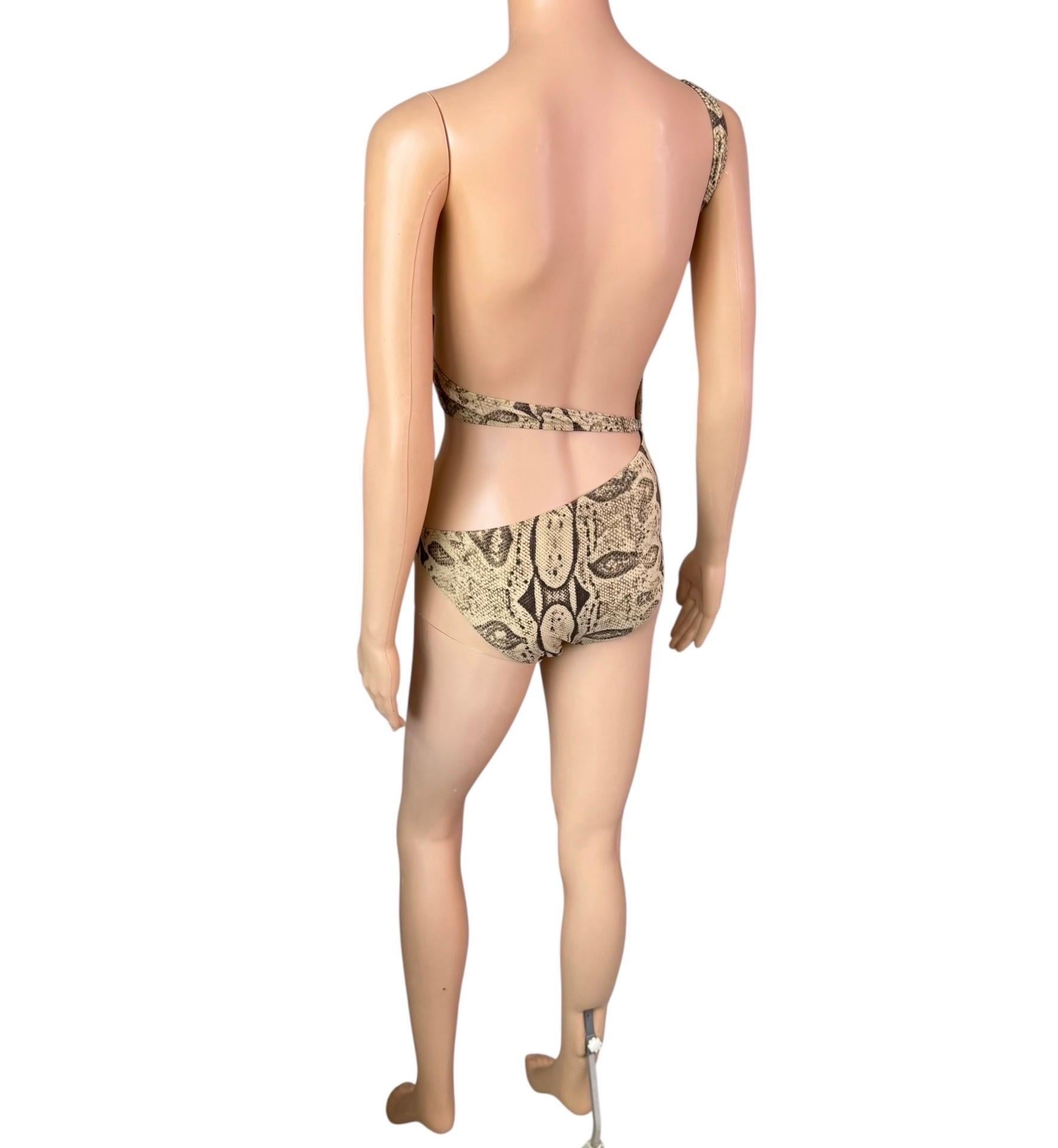 Tom Ford for Gucci S/S 2000 Runway Cutout One Piece Bodysuit Swimsuit Swimwear For Sale 8